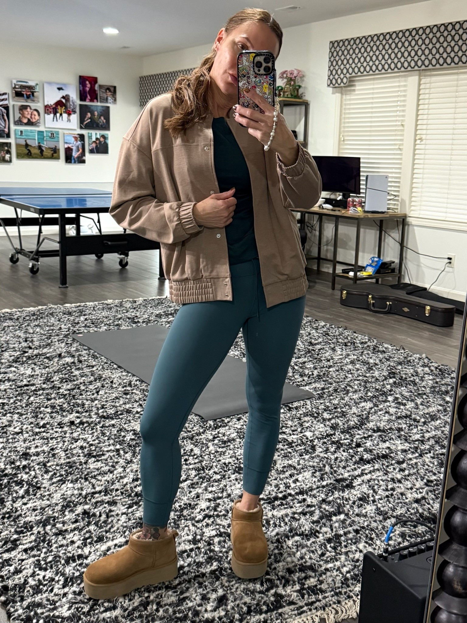 OOTD 
Vuori  pants
Vuori bra
Vuori long sleeve top
Lululemon white tank top (waist length)
Travis Mathew’s jacket 
Ugg boots
Gimme beauty hair ties 
La prairie energizing body spray
Donna Karen deodorant
Donna Karen lotion


#LTKActive #LTKStyleTip #LTKSeasonal