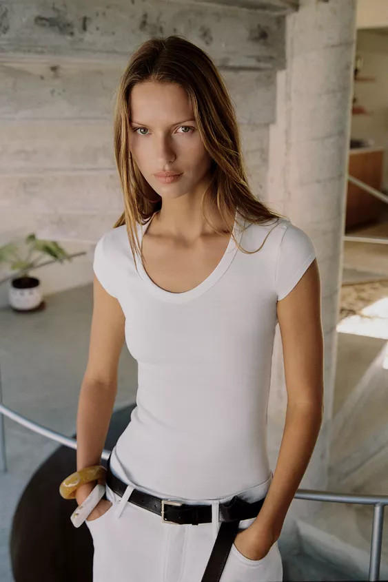 POT NECK T-SHIRT | Zara US