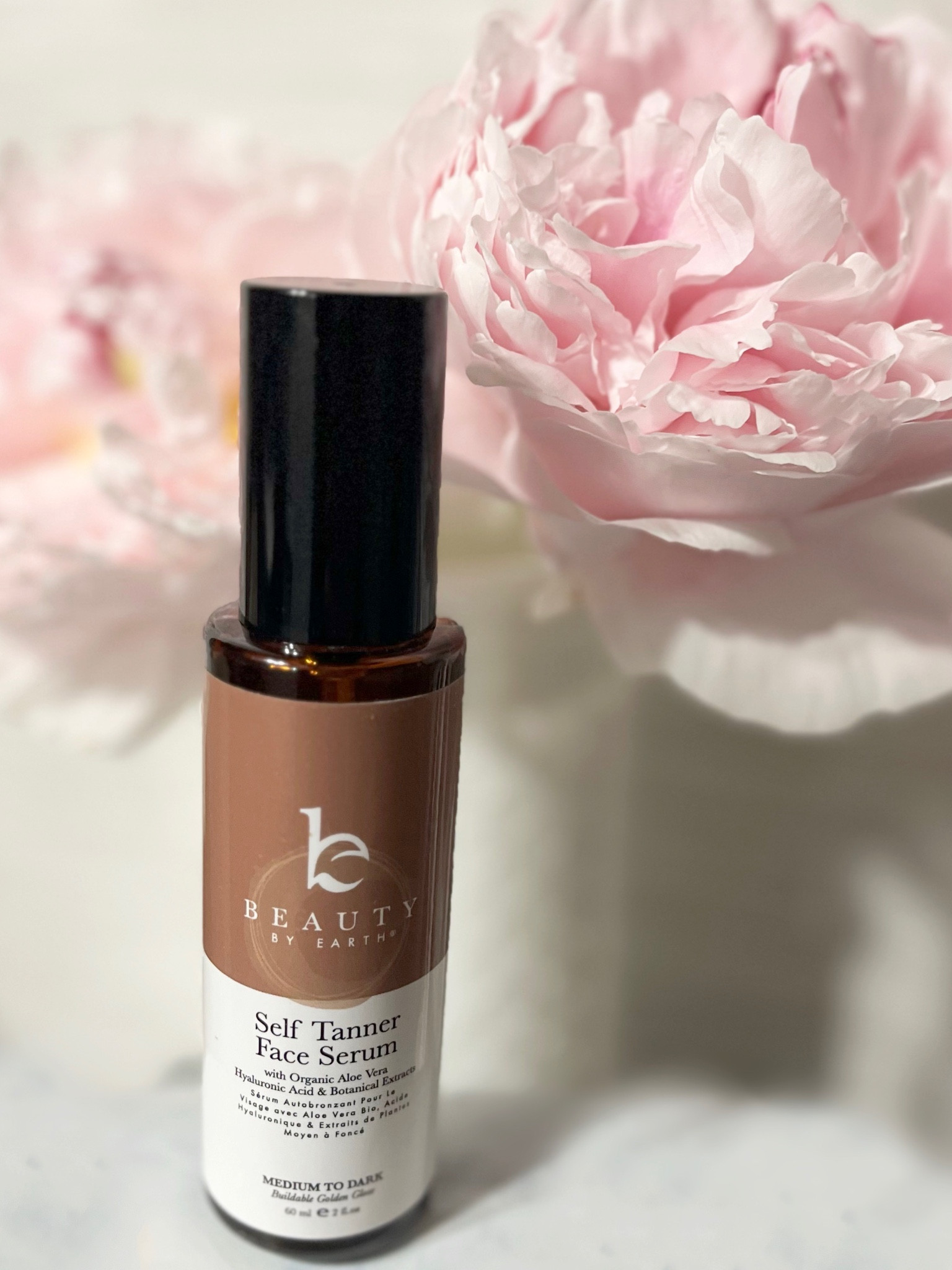 The perfect self tanner face serum that gives you a buildable tan. Goes on smooth and give a real tan color, nothing fake looking! 


#LTKSwim #LTKSeasonal #LTKBeauty