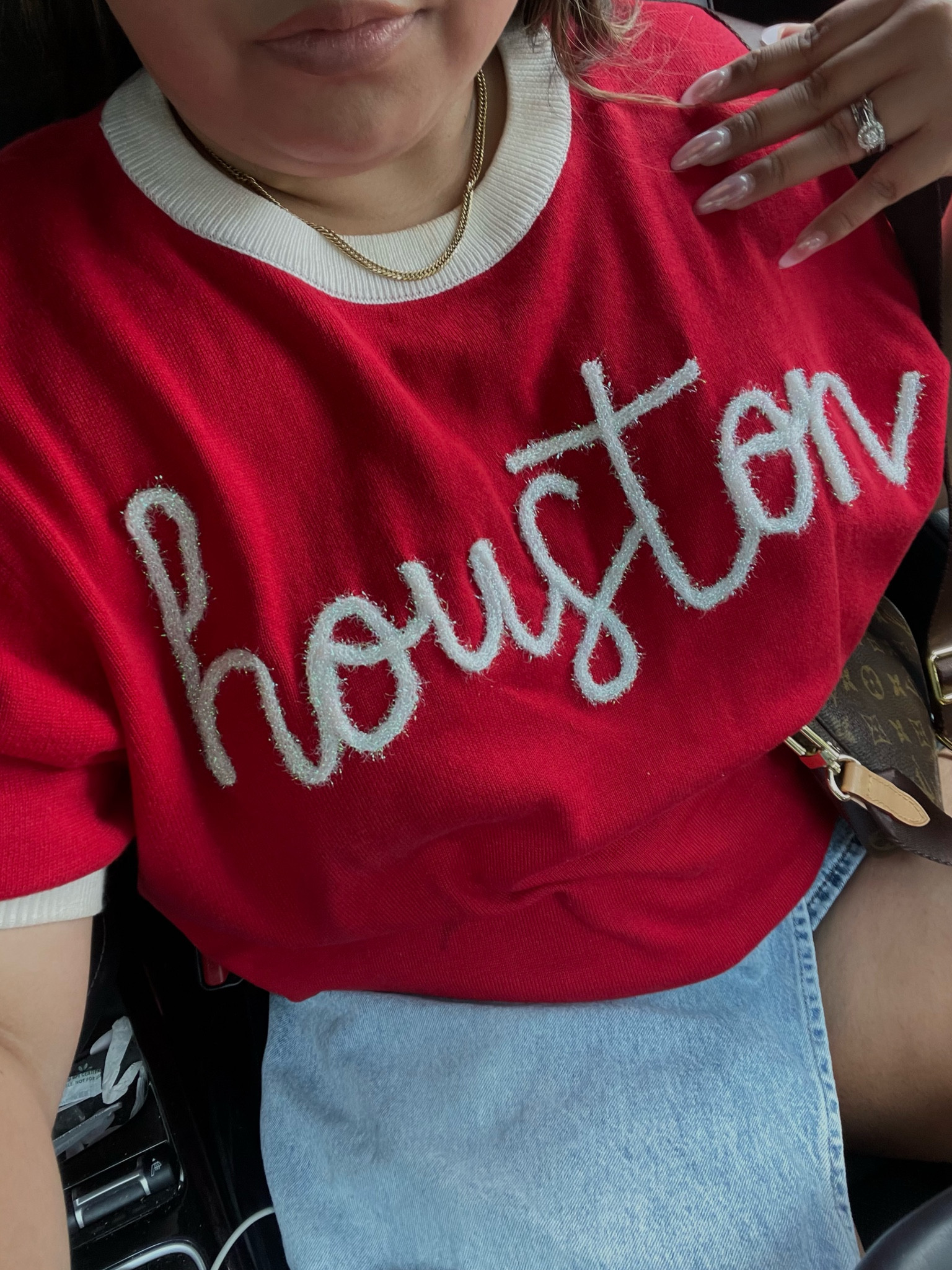 Game day ❤️🤍 sweater from local
Boutique in houston but found similar online!

game day, game day outfit, college game day

#LTKstyletip #LTKSeasonal #LTKU