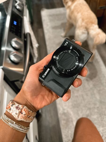📸 I used this camera to take my photos the other day and HOLY HECK THE QUALITY IS AMAZING. Linked a few I found in stock & the model on the Canon website! 

Canon g7x / vlog cam / photos / Holley Gabrielle 

#LTKtravel #LTKGiftGuide #LTKstyletip