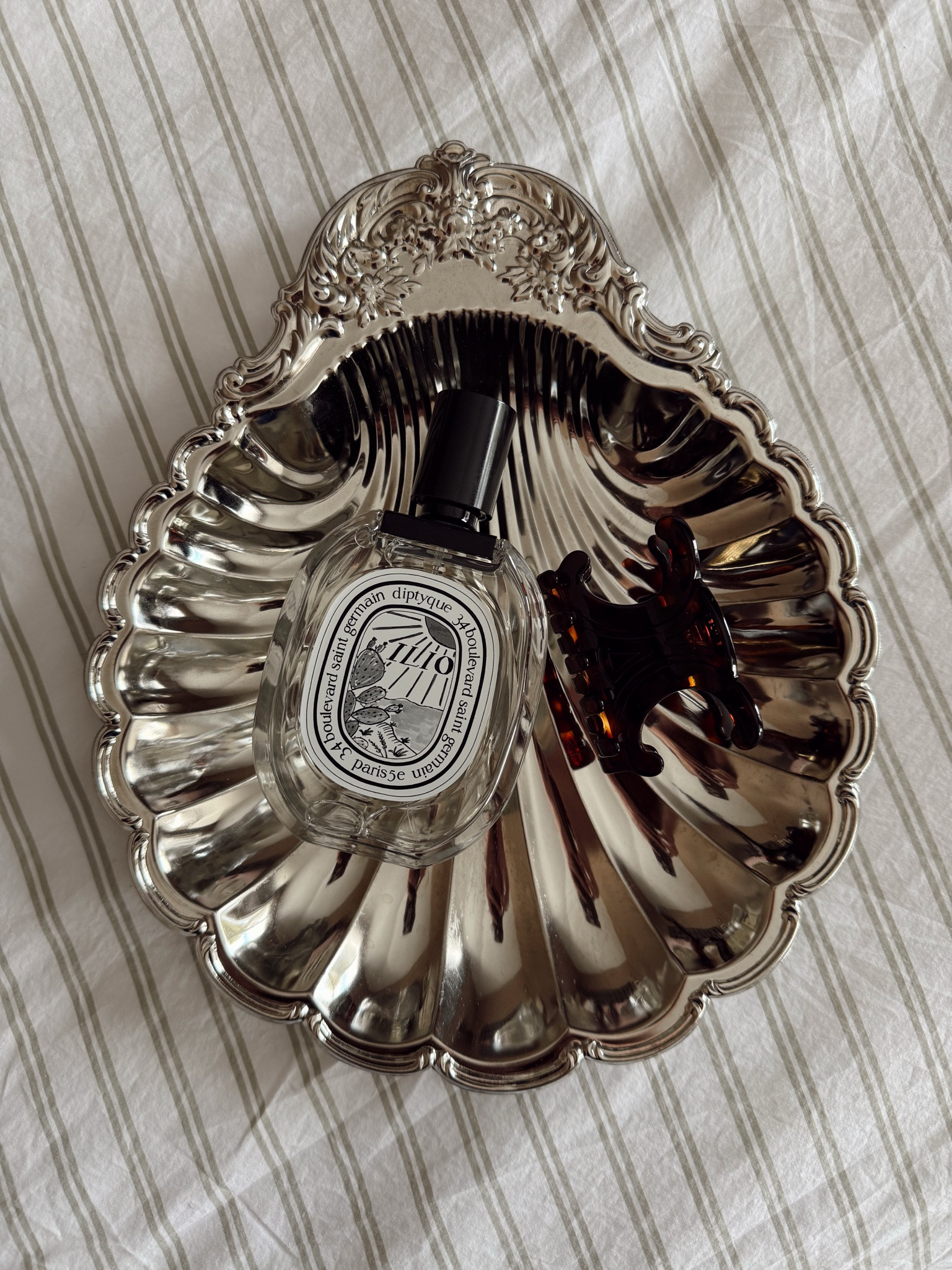 in love with this scent from diptyque!  

 #LTKdayinmylife #LTKmorningroutine #LTKBeauty