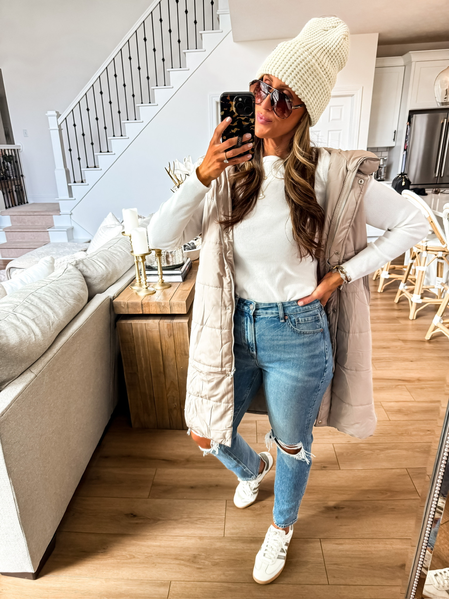 Puffer vest, long vest, Amazon finds, winter outfit, easy mom outfit, themominstyle

#LTKmomlife #LTKSeasonal #LTKootd