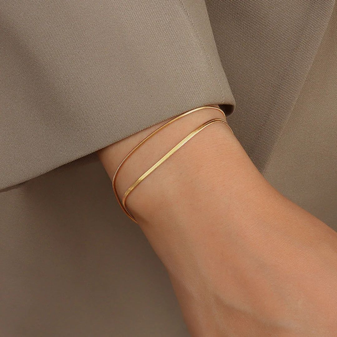 18K Gold Herringbone Bracelet, Delicate Bracelet, Simple Bracelet, Lace Chain Bracelet, Dainty Br... | Etsy (US)