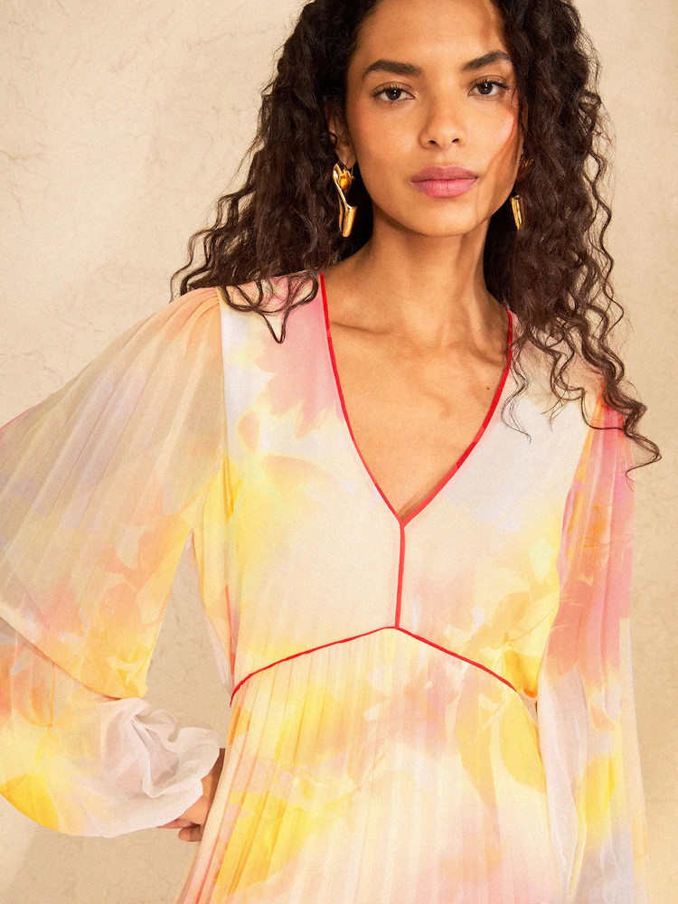 Love & Roses Orange Ombre Chiffon Pleated Midi Dress | Next EU