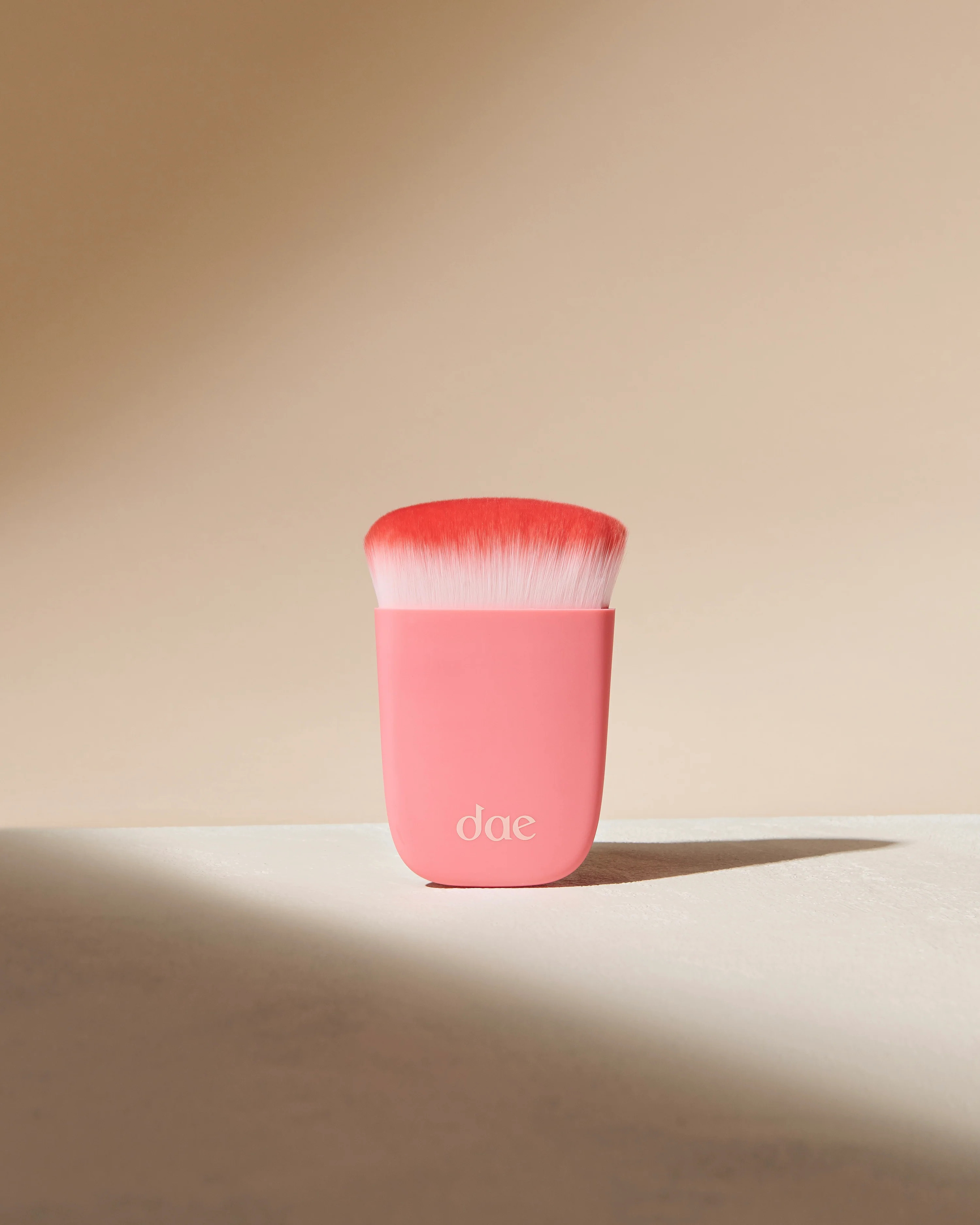 Fairy Duster Dry Shampoo Kabuki Brush | Dae Hair