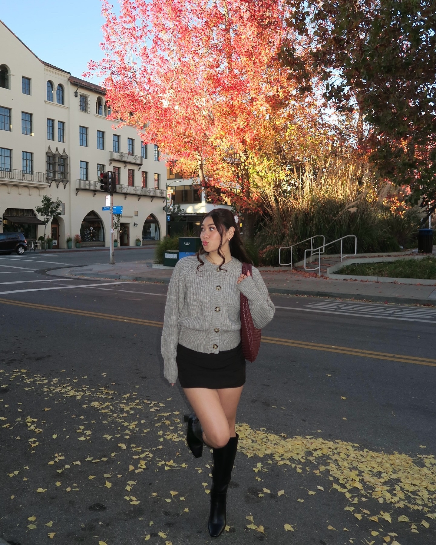 autumn leaves falling down ❤️
@commense.official 

·

·

sweater & bag: @commense.official 
use code “alexissrrae_12” for a discount 🍁

·

·
#commense #pinterestaesthetic #pinterestinspired #pinterestgirl #fallfashion #fallaesthetic #outfitinspiration #outfitinspo #ootd

#LTKSeasonal #LTKStyleTip