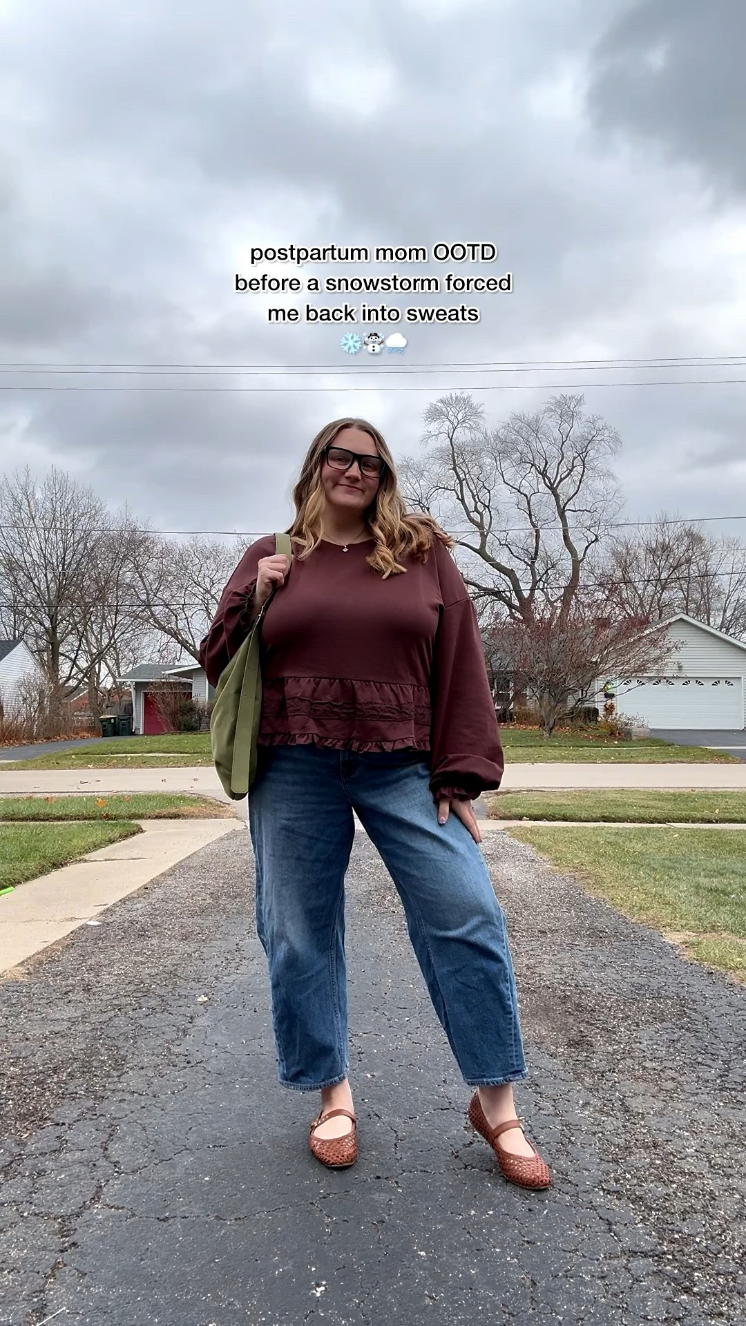 Pre-snowstorm OOTD ❄️

Loving this @amazonfashion top! Paired it with some barrel jeans and flats but would look super cute with a different pair of denim + boots (given allll the snow we’ve gotten)! 

Linking this in my LTK if you wanna shop 🤎 Calling this an Amazon win for sure! 

#amazonfashion #postpartumstyle #winterootd #amazonfinds #momootd

#LTKmomlife #LTKHoliday #LTKMidsize