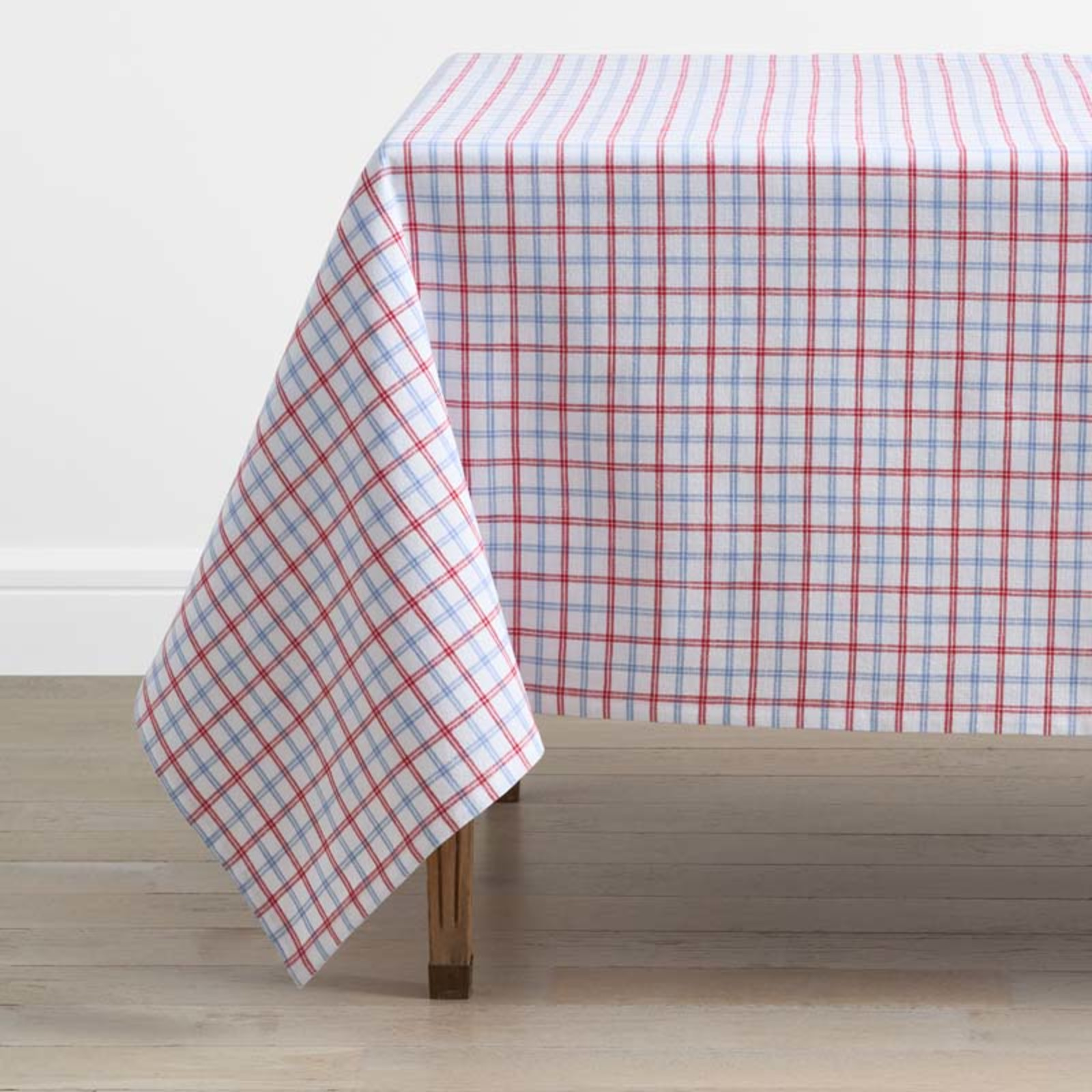 Classic Plaids Yarn-Dyed Tablecloth - Graph Plaid Red, 70 in. x 90 in. | The Company Store