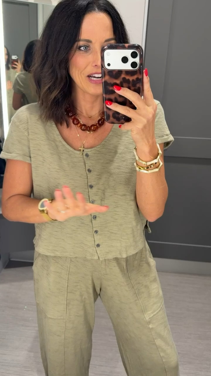 This Target set is unbelievably comfortable. It has that effortless, elevated look that reminds me so much of Free People, but for a fraction of the price.

Wearing an XS in both pieces from Target.

#TargetStyle #TargetFinds #TargetFashion #TargetNewArrivals #FreePeopleLookForLess #AffordableFashion #ComfyStyle #EverydayStyle #CasualChic #OOTD #NeutralStyle #LoungeToStreet #StyleInspo #TargetRun
