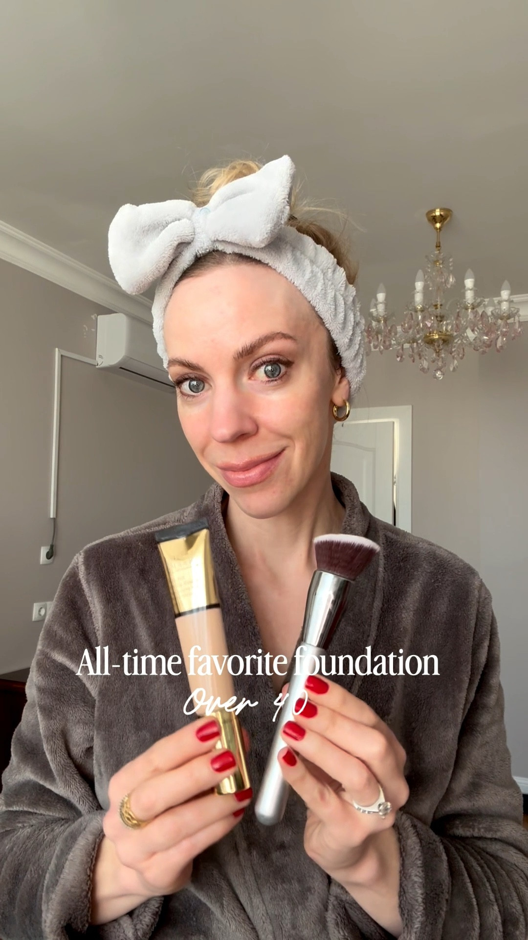 Over 40 beauty, glowy foundation, makeup tutorial 

#LTKFindsUnder100 #LTKOver40 #LTKBeauty