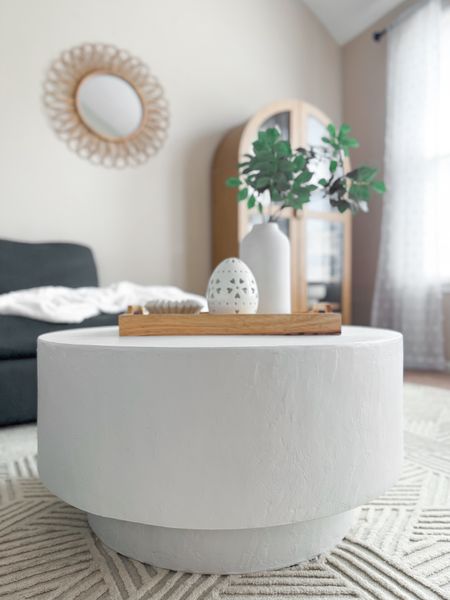 My modern neutral coffee table is back in stock! 

#target #targethome #targetstyle #modern #coffeetable #modernorganic #table #neutral 



#LTKhome