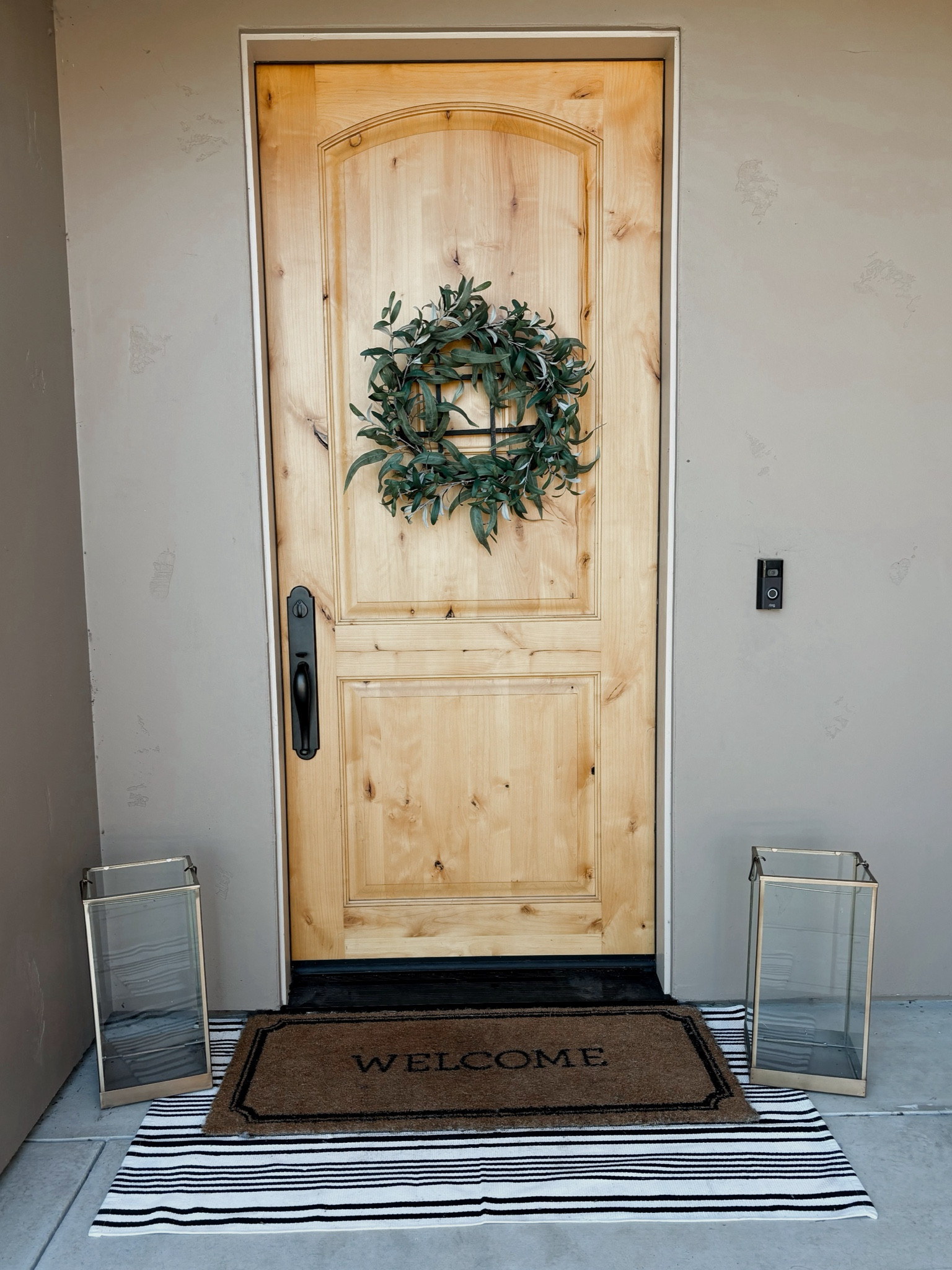 Front porch decor, spring porch decor, front entry decor

#LTKSeasonal #LTKbeauty #LTKhome