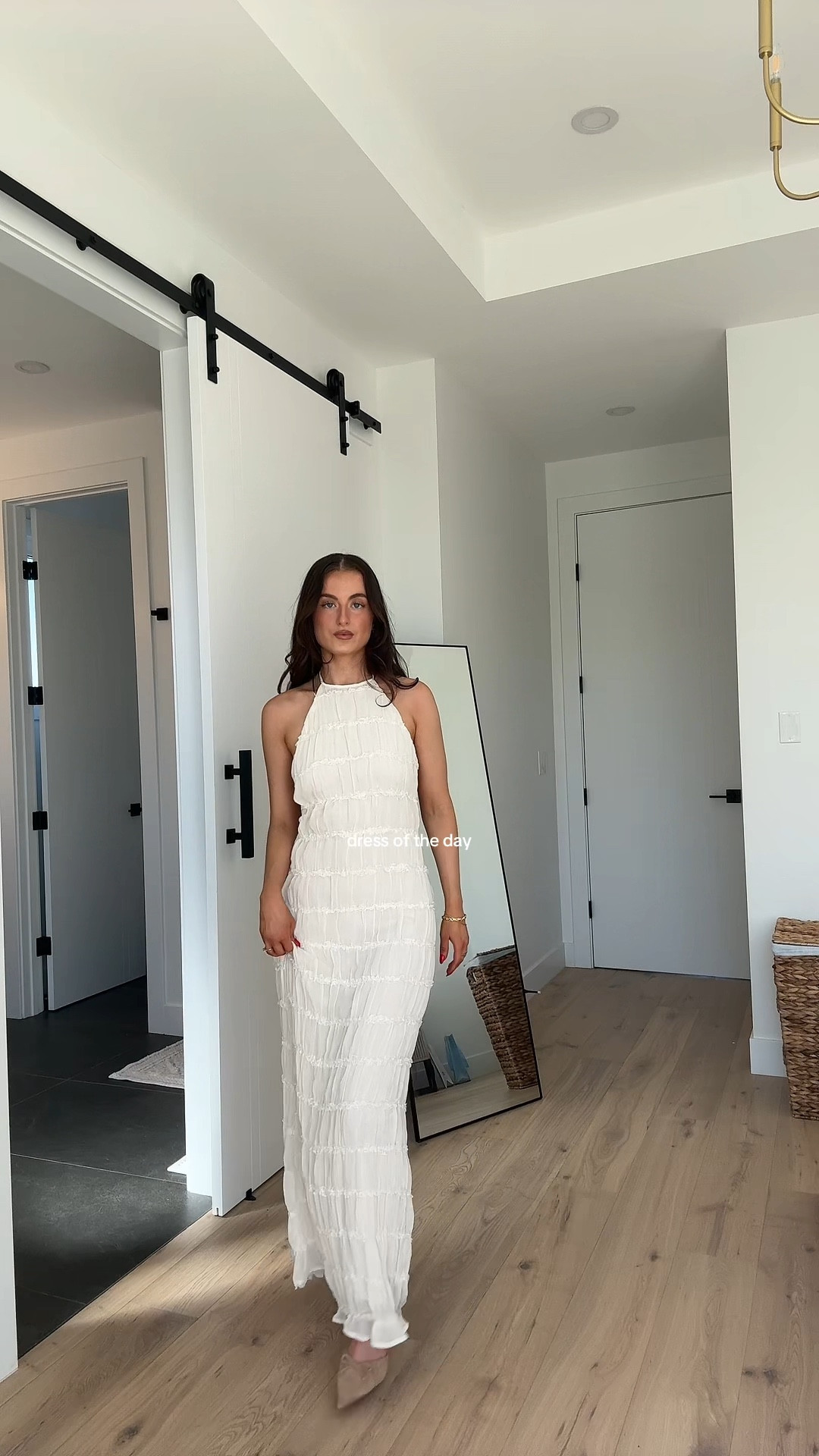 Forever obsessed with backless dresses 🤍

#LTKdresses #LTKstyletip #LTKpartywear