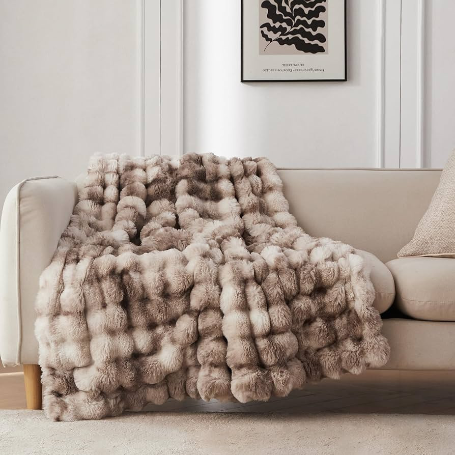 COOVA Faux Rabbit Fur & Flannel Throw Blanket 50x60 Inch - Luxury Fuzzy & Cozy Soft Blanket for A... | Amazon (US)