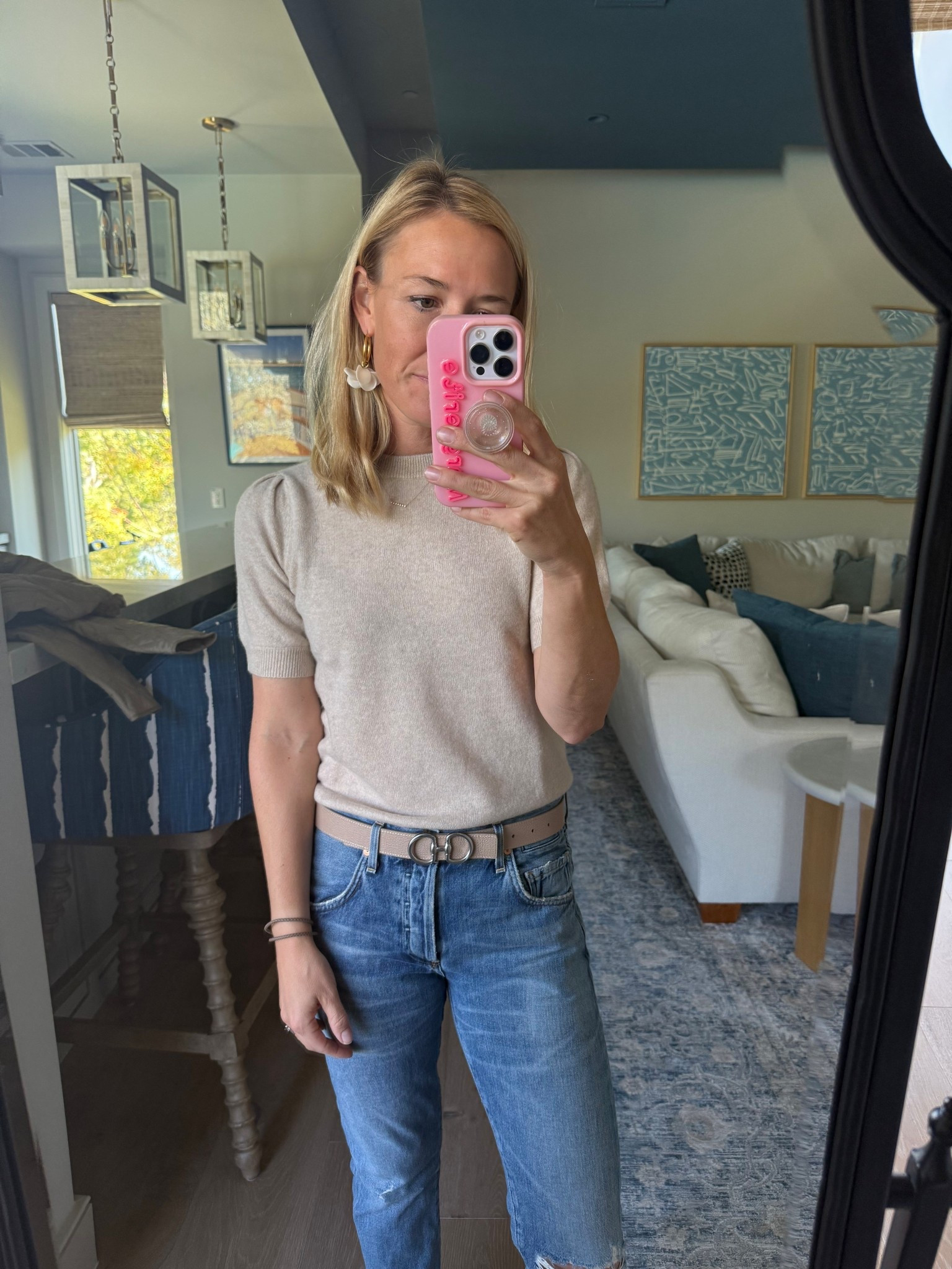 Tuckernuck’s cashmere sweater tee is on sale! Wearing a small. Love the sandstone color 

#LTKSaleAlert #LTKStyleTip