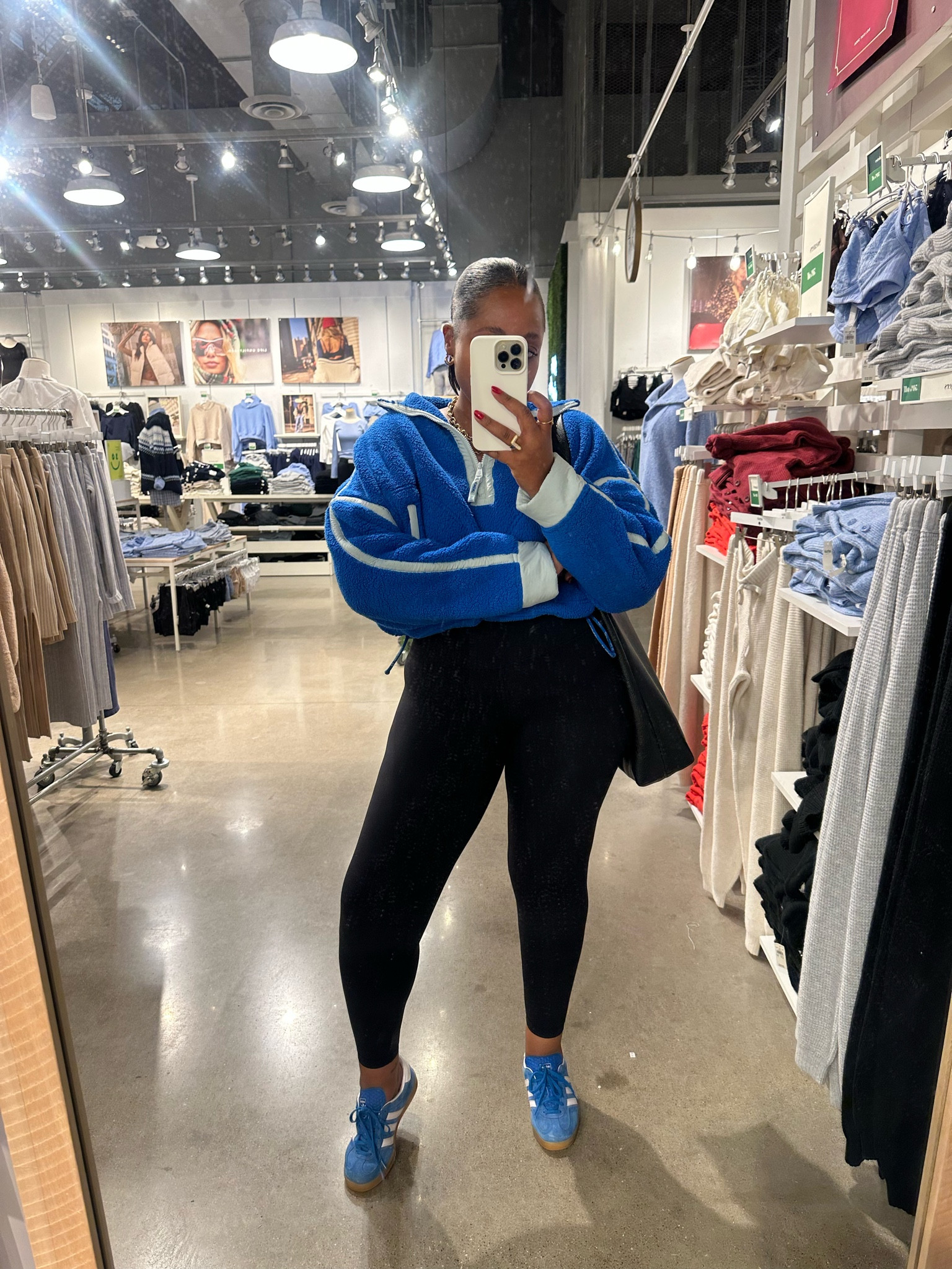 Fleece-small 
Leggings-  tts
Sneakers -  size down 1 

Winter outfit - winter style - ootd - outfit - jeans — denim - adidas sneakers - sneakers- how to style - styling a fleece - winter - winter outfit - leggings - 

Follow my shop @styledbylynnai on the @shop.LTK app to shop this post and get my exclusive app-only content!

#liketkit 
@shop.ltk
https://liketk.it/4X9sF

Follow my shop @styledbylynnai on the @shop.LTK app to shop this post and get my exclusive app-only content!

#liketkit 
@shop.ltk
https://liketk.it/52kI9

#LTKStyleTip #LTKFindsUnder50 #LTKGiftGuide #LTKShoeCrush