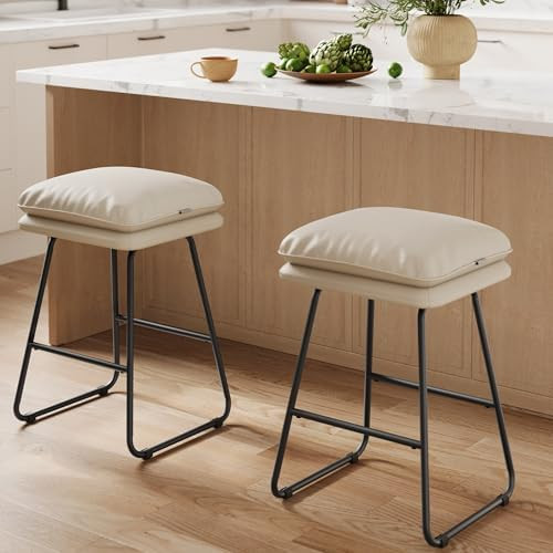 VASAGLE Bar Stools Set of 2, Counter Height Bar Stools, Leather Counter Stools Barstools with Sof... | Amazon (US)