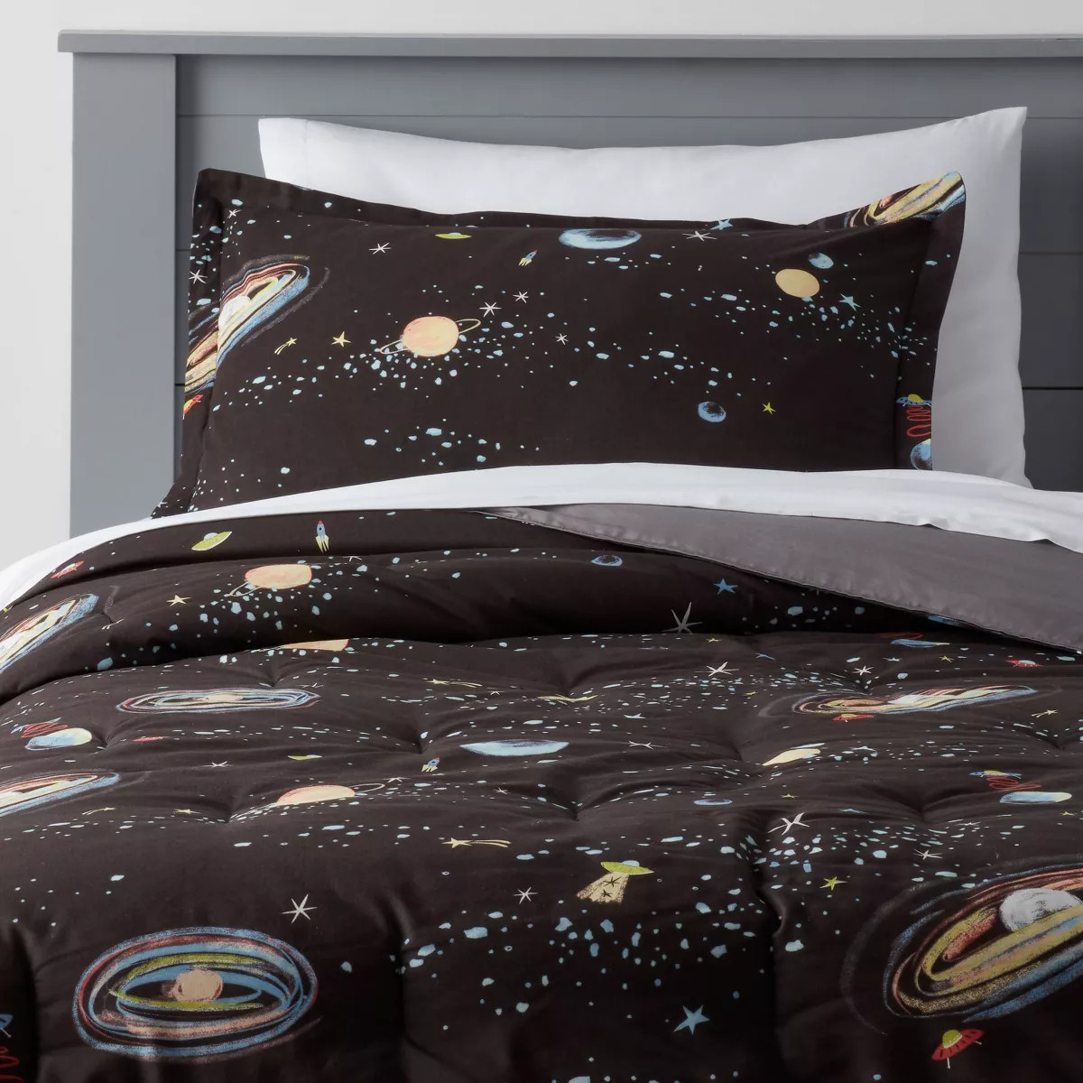 Space Kids' Comforter Set - Pillowfort™ | Target
