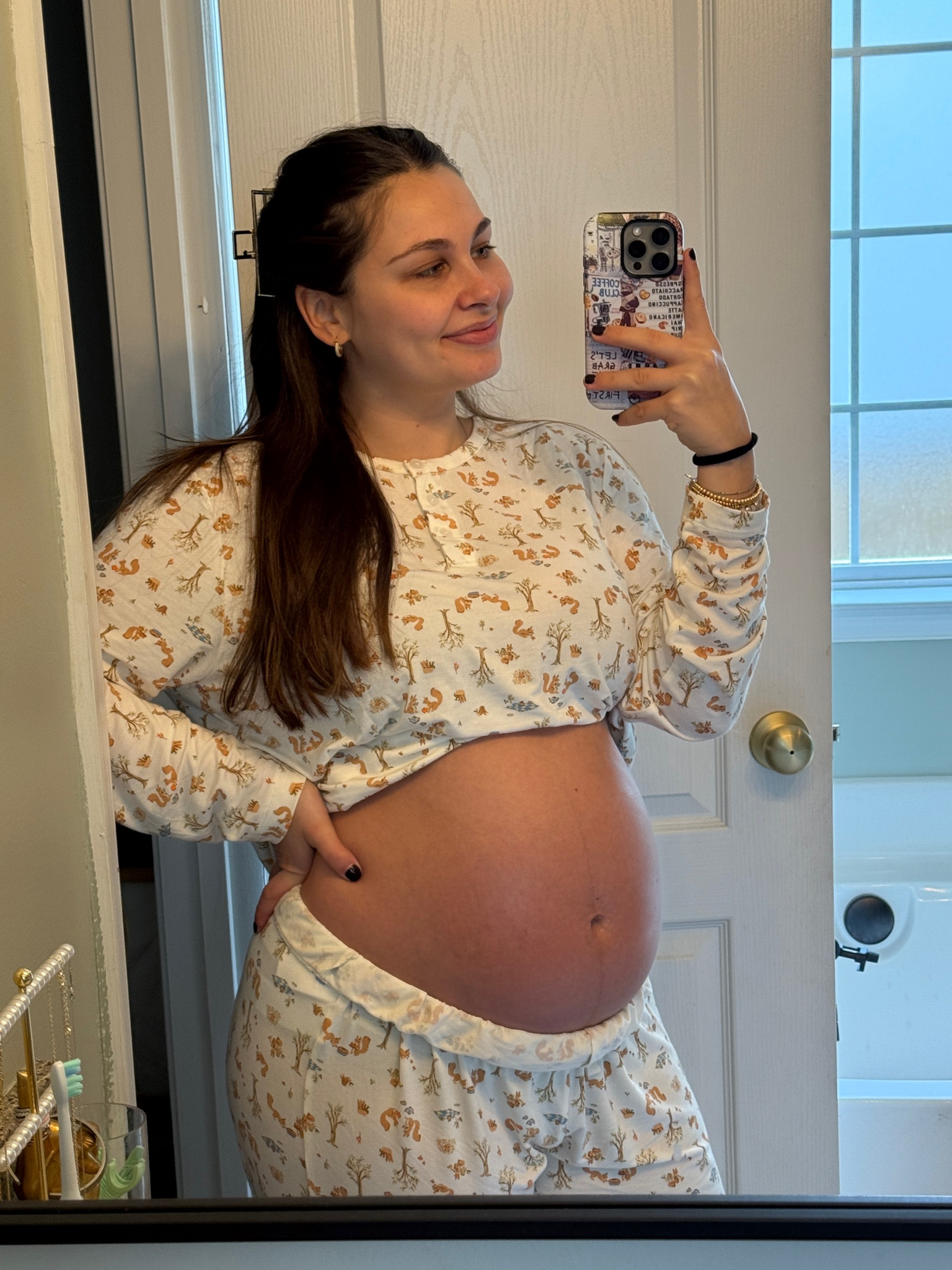 Size large 

#LTKmorningroutine #LTKdayinmylife #LTKBump