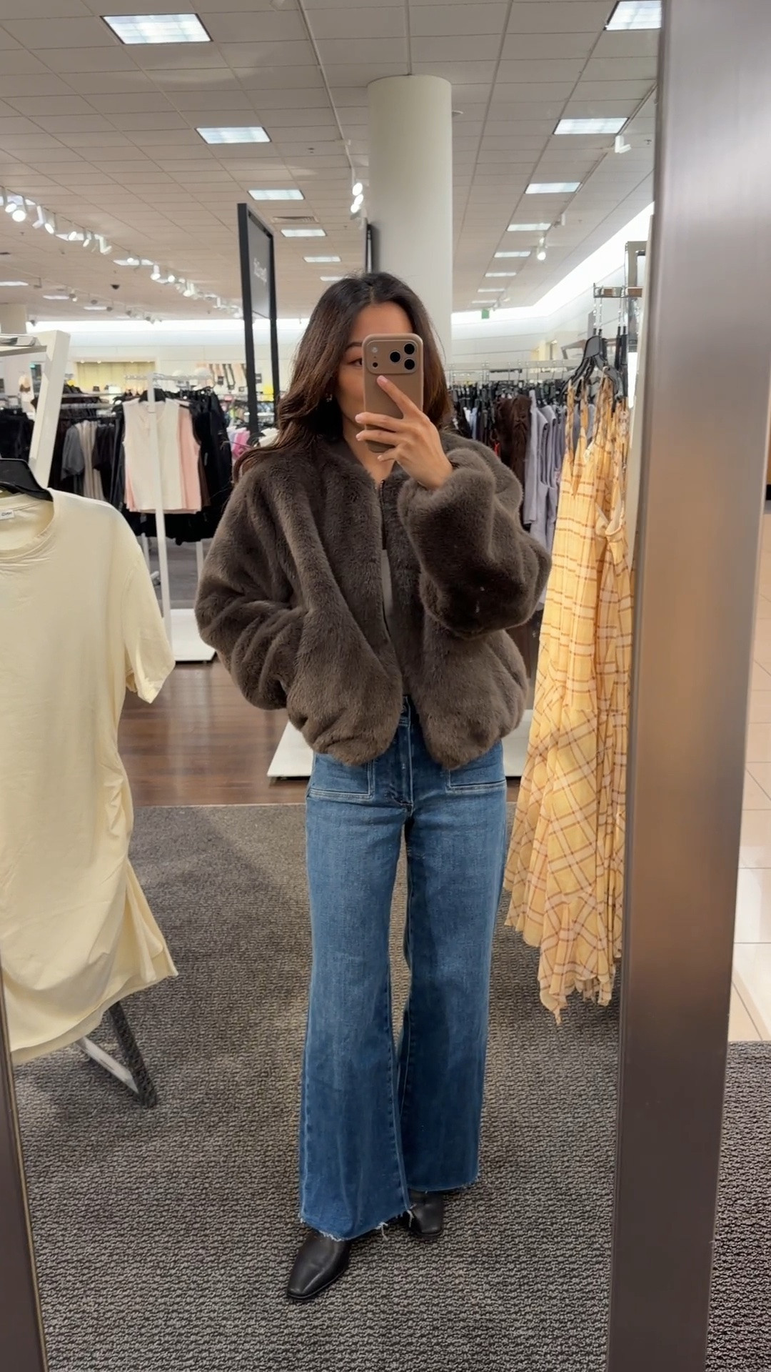 Size info below! • Nordstrom sale Sam Edelman reversible faux fur bomber jacket XS generous fit on me
• Paige Anessa crop jeans 24 older wash 
• Abercrombie built in bra tank top XS, FYI for the white color the built in bra part is a little see through 
• Steve Madden boots 5.5 

Nordstrom anniversary sale, petite friendly items

#LTKPetite #LTKSaleAlert #LTKmomlife