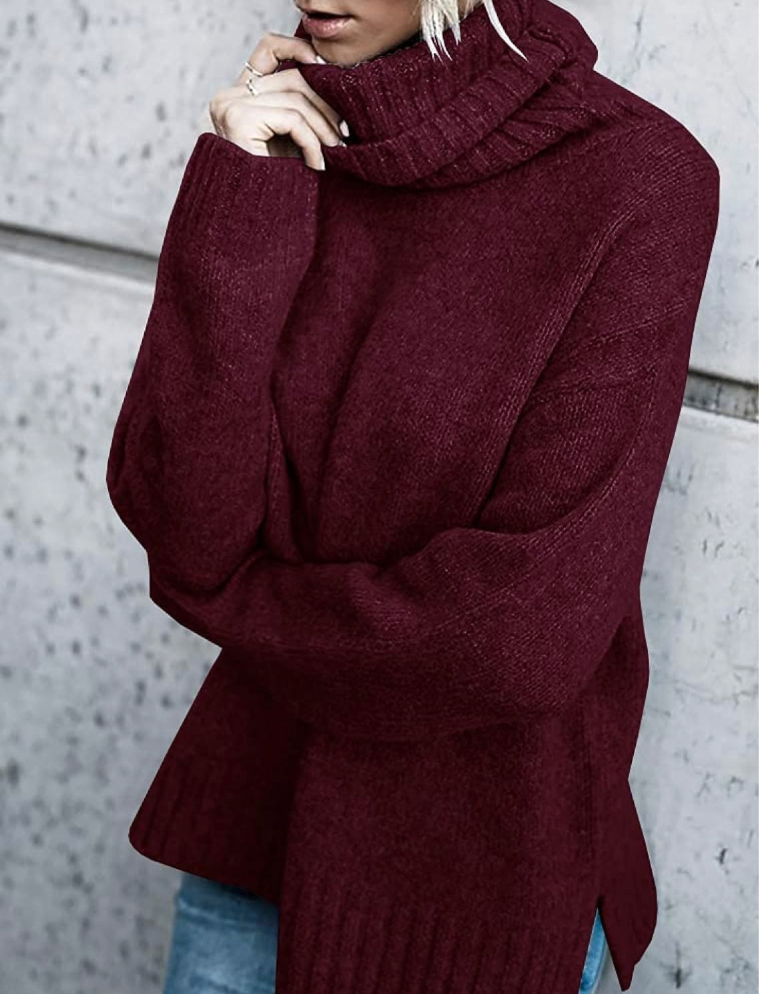 Amazon turtleneck sweater with side slits. Multiple colors

#LTKSeasonal #LTKfindsunder50