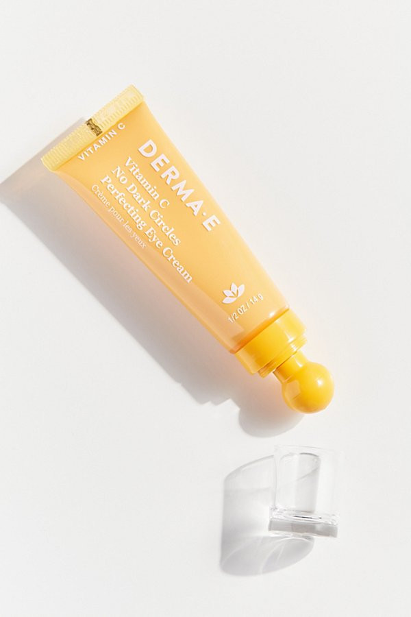 DERMA E Vitamin C No Dark Circles Perfecting Eye Cream | Urban Outfitters (US and RoW)