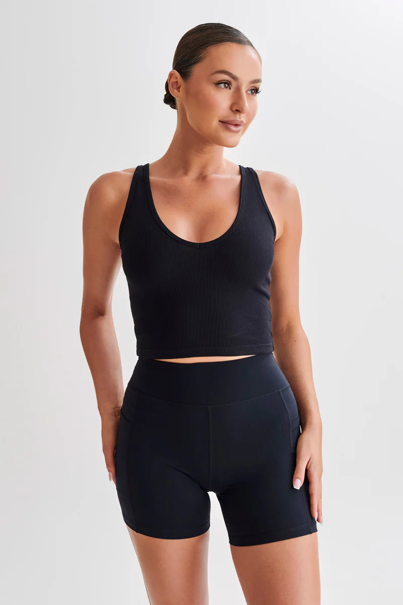Rory Ribbed Yoga Top - Black | Meshki (APAC)