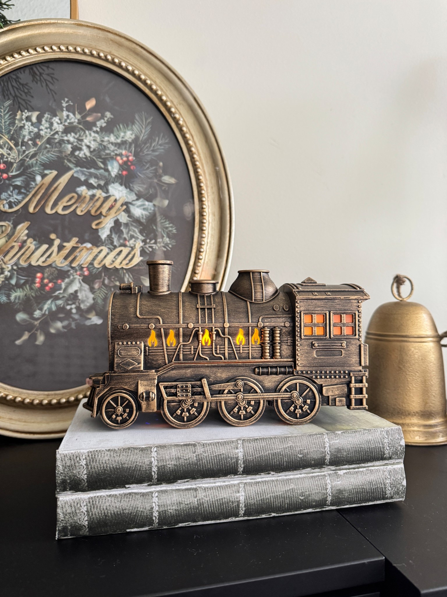 THE CUTEST OIL DIFFUSER 

#LTKSeasonal #LTKGiftGuide #LTKHoliday