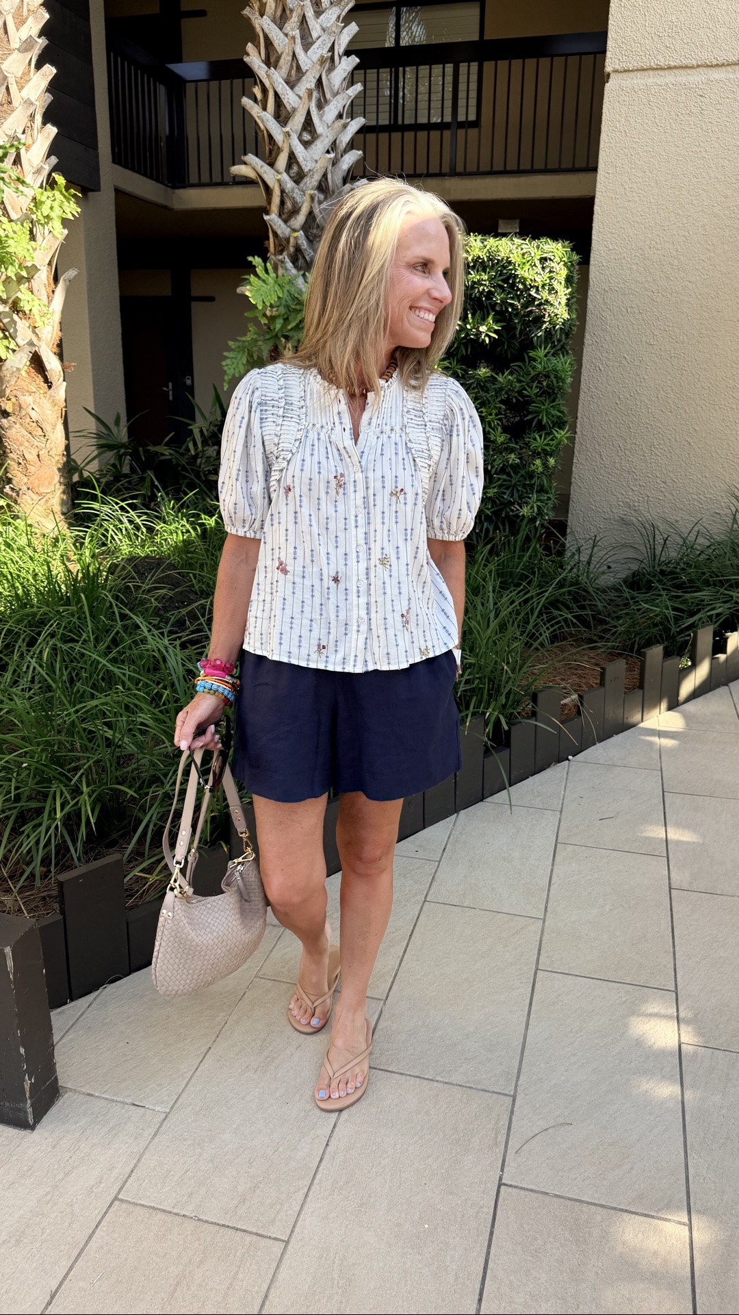 I can’t believe this cutie top
Is still in stock. Wearing XS, shorts/small

#LTKdayinmylife #LTKootd #LTKOver40