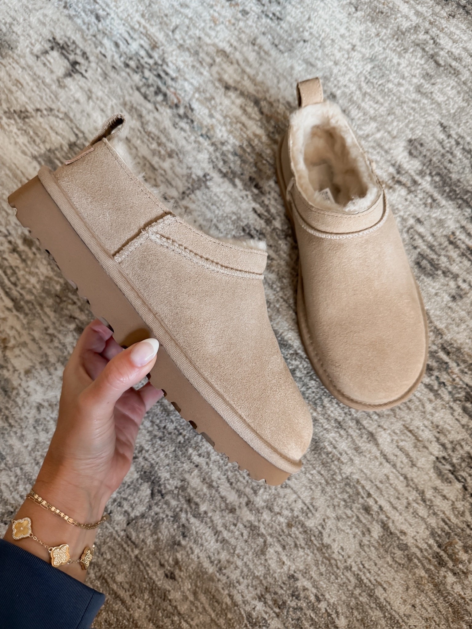 Must-Have Shoes this Winter!!

sale alert, watchnow, winter fashion, seasonal, finds under 100, gucci, anthropologie, uggs, booties, nordstrom, amanda west 

#LTKOver40