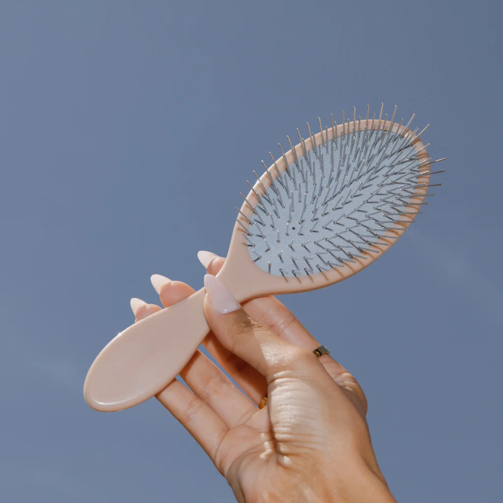The Detangling Brush | Glow Beauty Hair