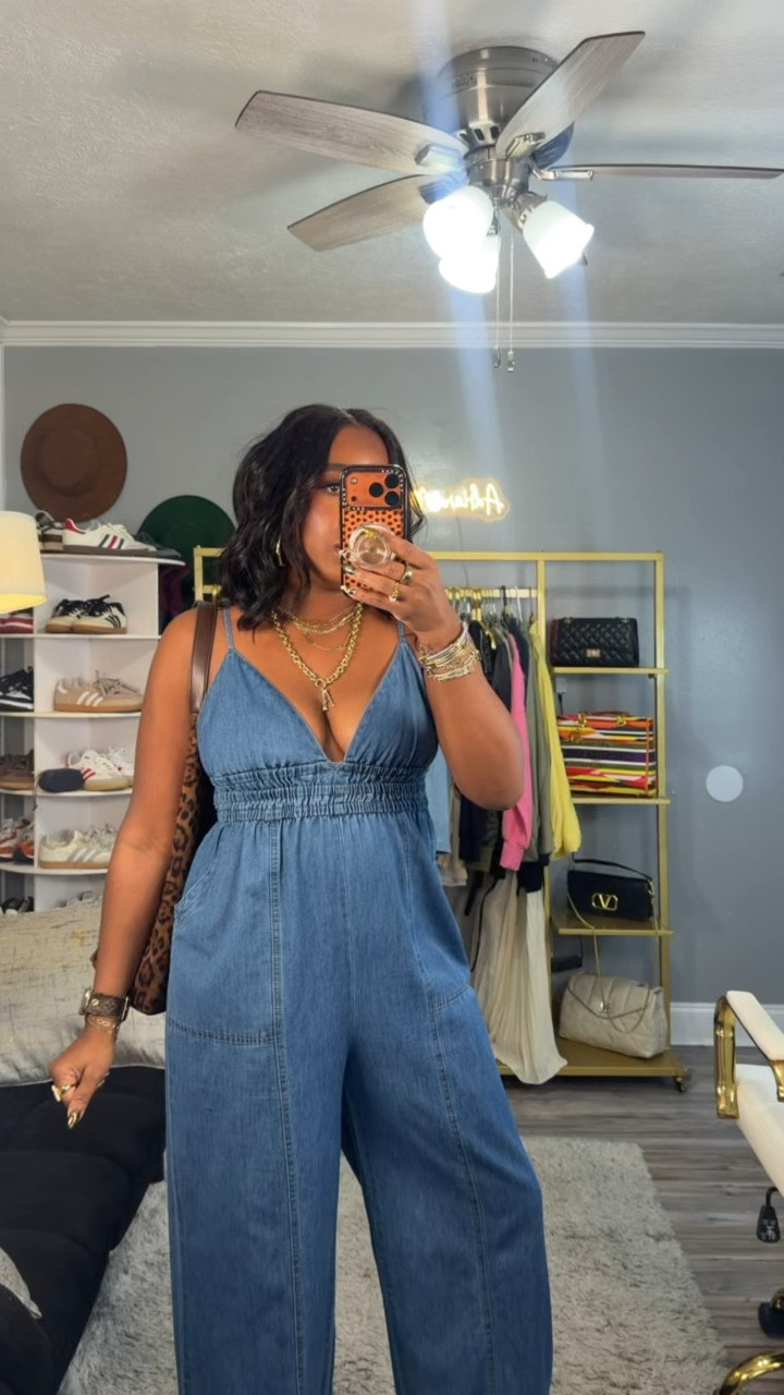 Comment “date” to get links 🔗 sent to your DMs for easy shopping 🛍️  

Amazon understood the assignment with these date night jumpers 😍✨  
Easy, elevated, and the kind of pieces you can dress up or keep casual depending on the vibe 💃🏾  

From dinner dates 🍝 to rooftop nights 🌆 to vacation looks ✈️ — these are giving effortless confidence every time.  

Which one are you choosing?! 👀  

SIZING REFERENCE/stats- 5’5”, 165 lbs, size 10  

#amazonfinds #datenightoutfit #amazonfashion #jumpsuitstyle #over40style #affordablefashion #momstyle #styleover40 #ootdinspo #amazonstyle