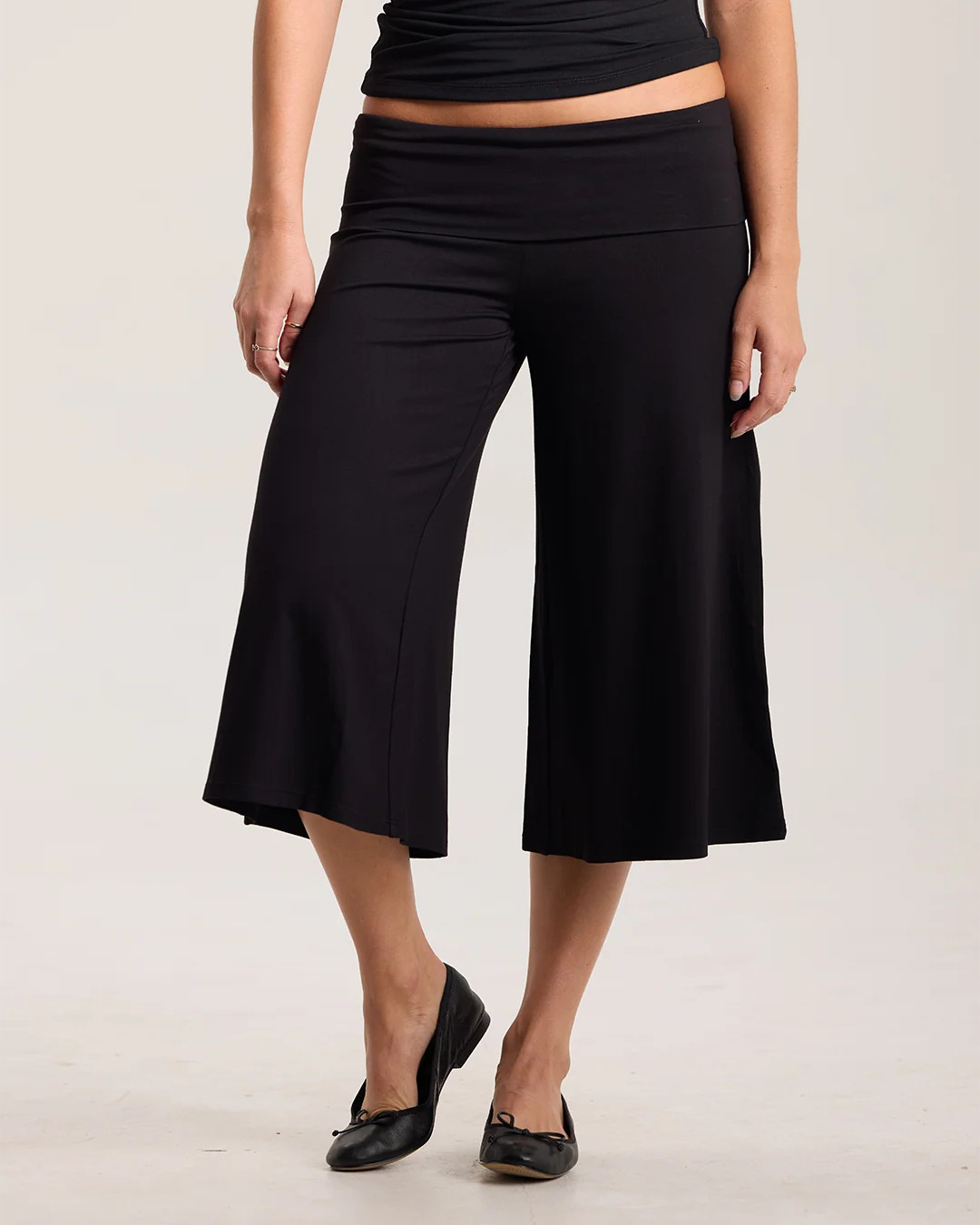 Fold Over Wide Leg Capri | Klassy