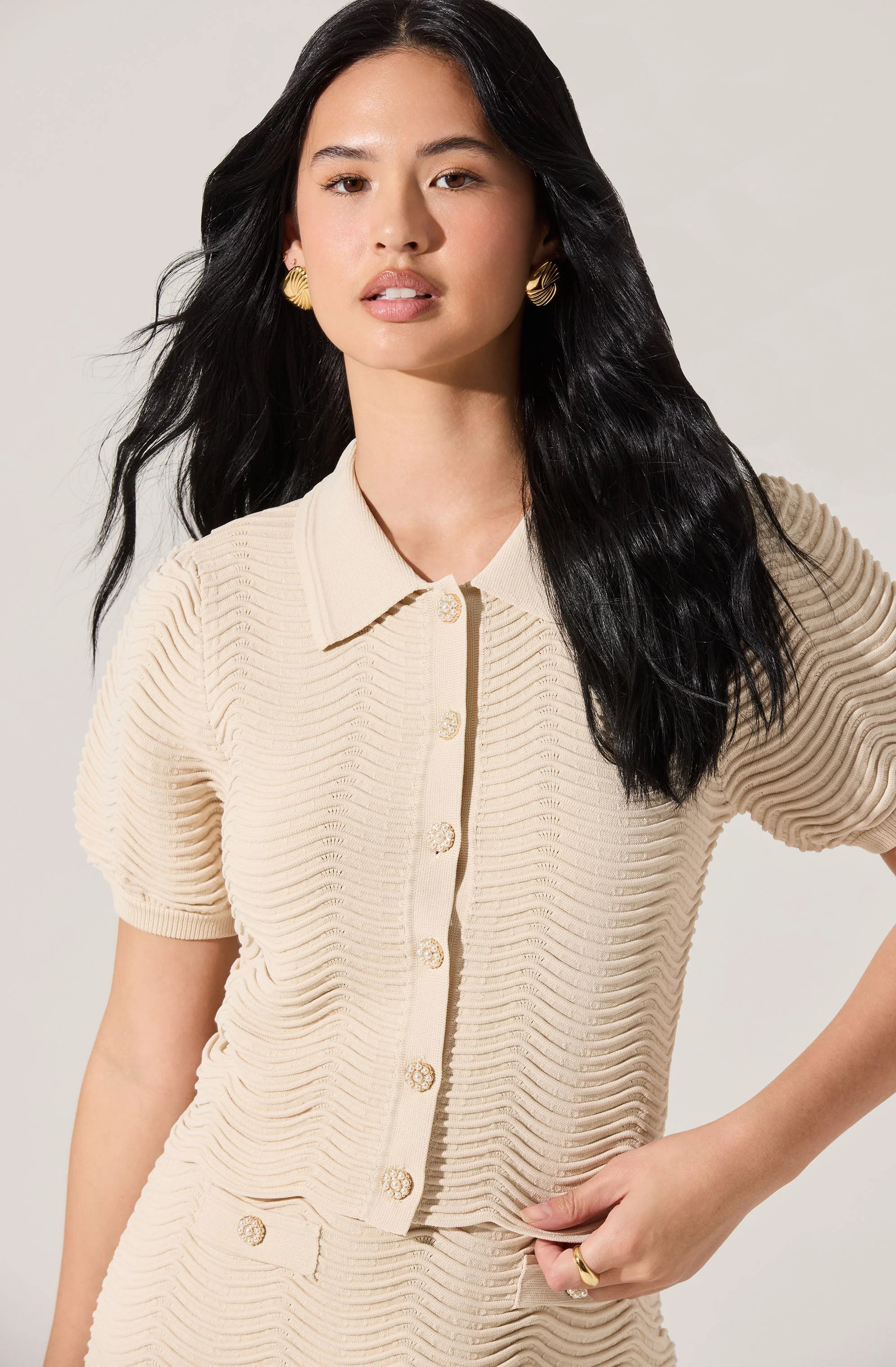Perrine Scalloped Short Sleeve Cardigan | ASTR The Label (US)