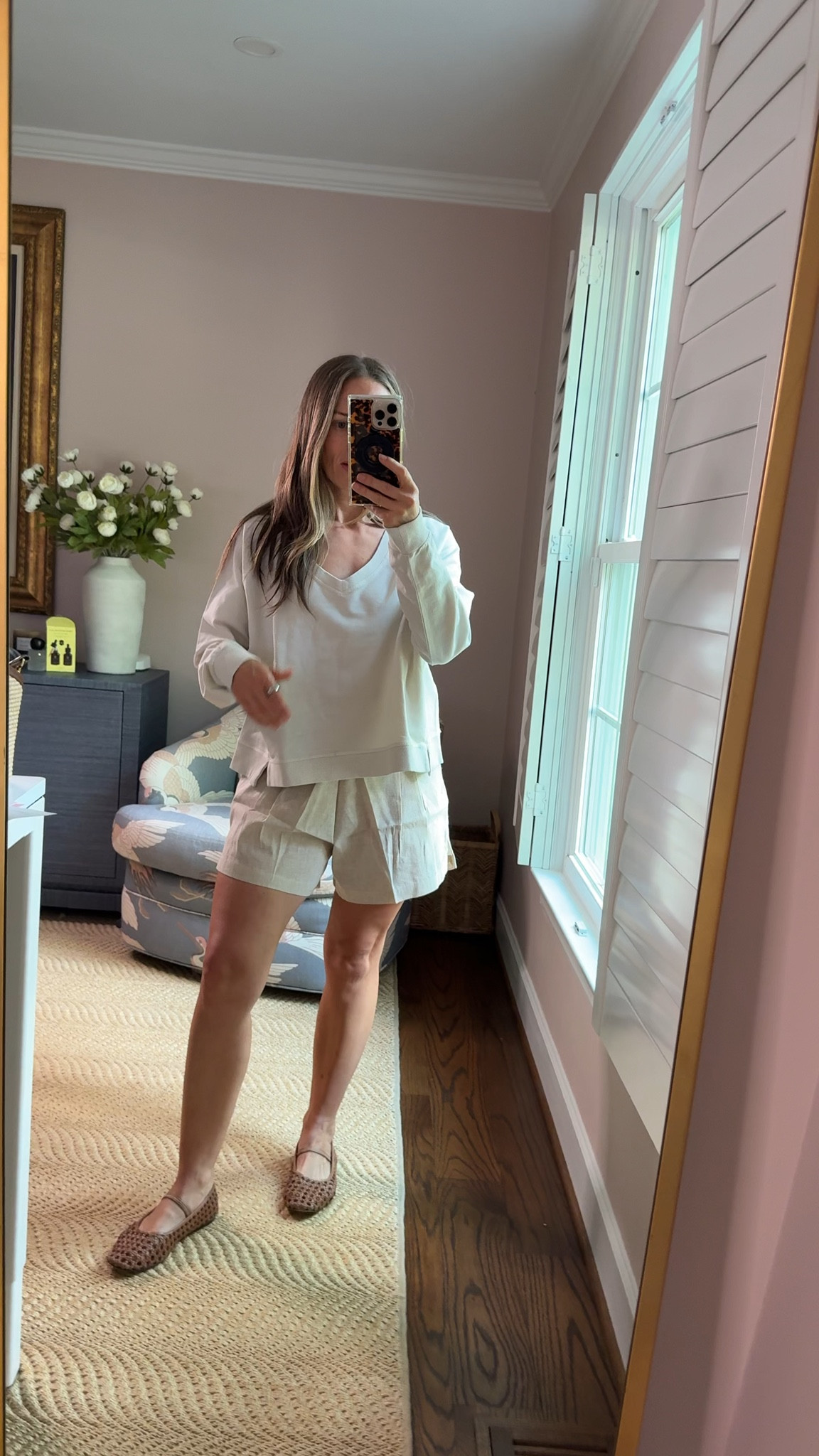 I’ve been liking @Splendid relaxed pieces lately, especially paired with something more tailored like these @vitaminaswim shorts.

#LTKmomlife #LTKPetite #LTKSeasonal