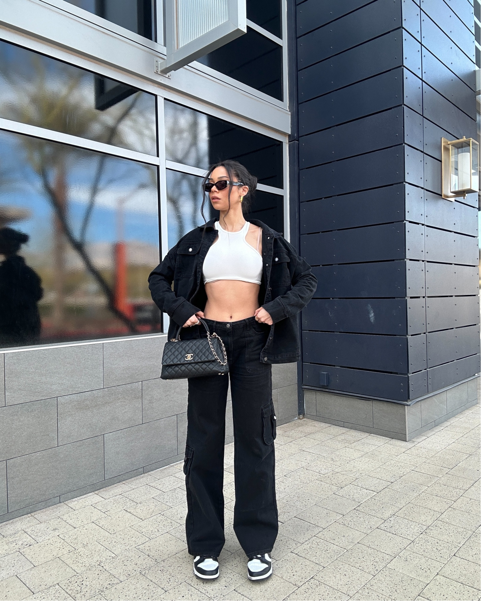 Edgy outift, all denim outift, black denim, denim jacket, denim cargos, cargo pants, street style