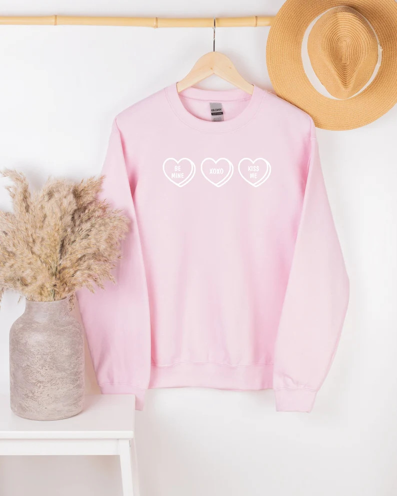 Valentine's Day Sweatshirt, Sweetheart Sweatshirt, Be mine Sweatshirt, Crewneck Sweatshirt, Valen... | Etsy (US)