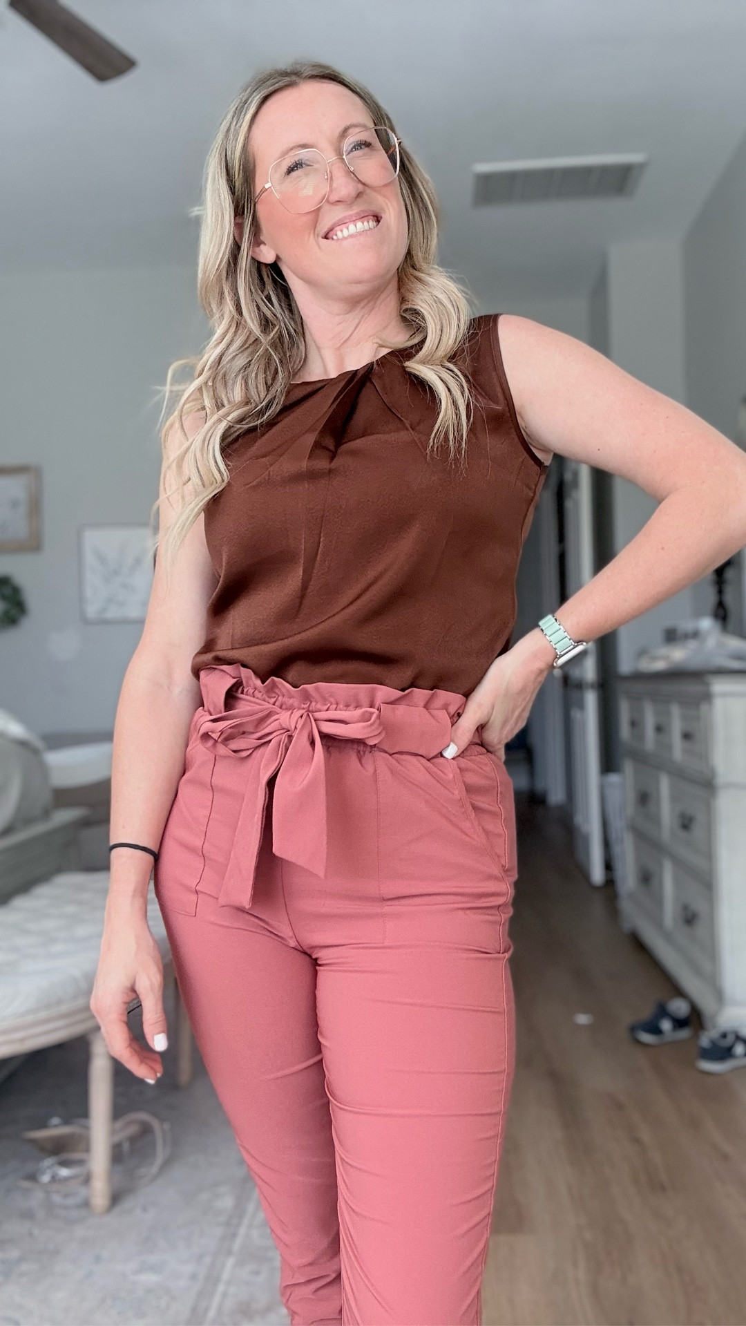 Work wear top I will be wearing on repeat!!

#LTKWorkwear #LTKSeasonal #LTKmomlife