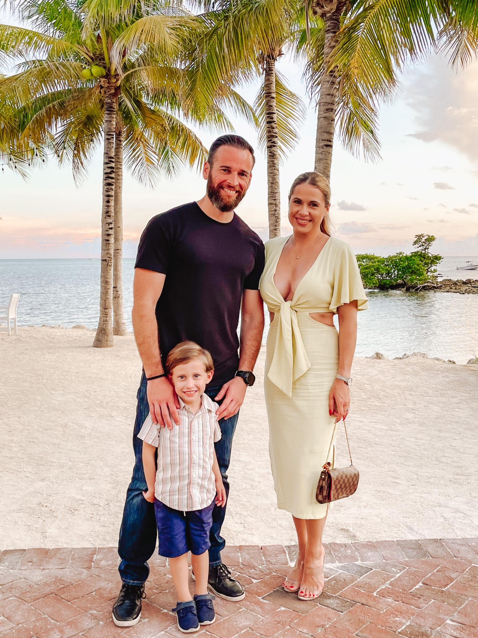 The perfect dress for summer sunset dinners 

Vacation outfits / dresses / light green / cutout dress

#LTKstyletip #LTKSeasonal #LTKunder100