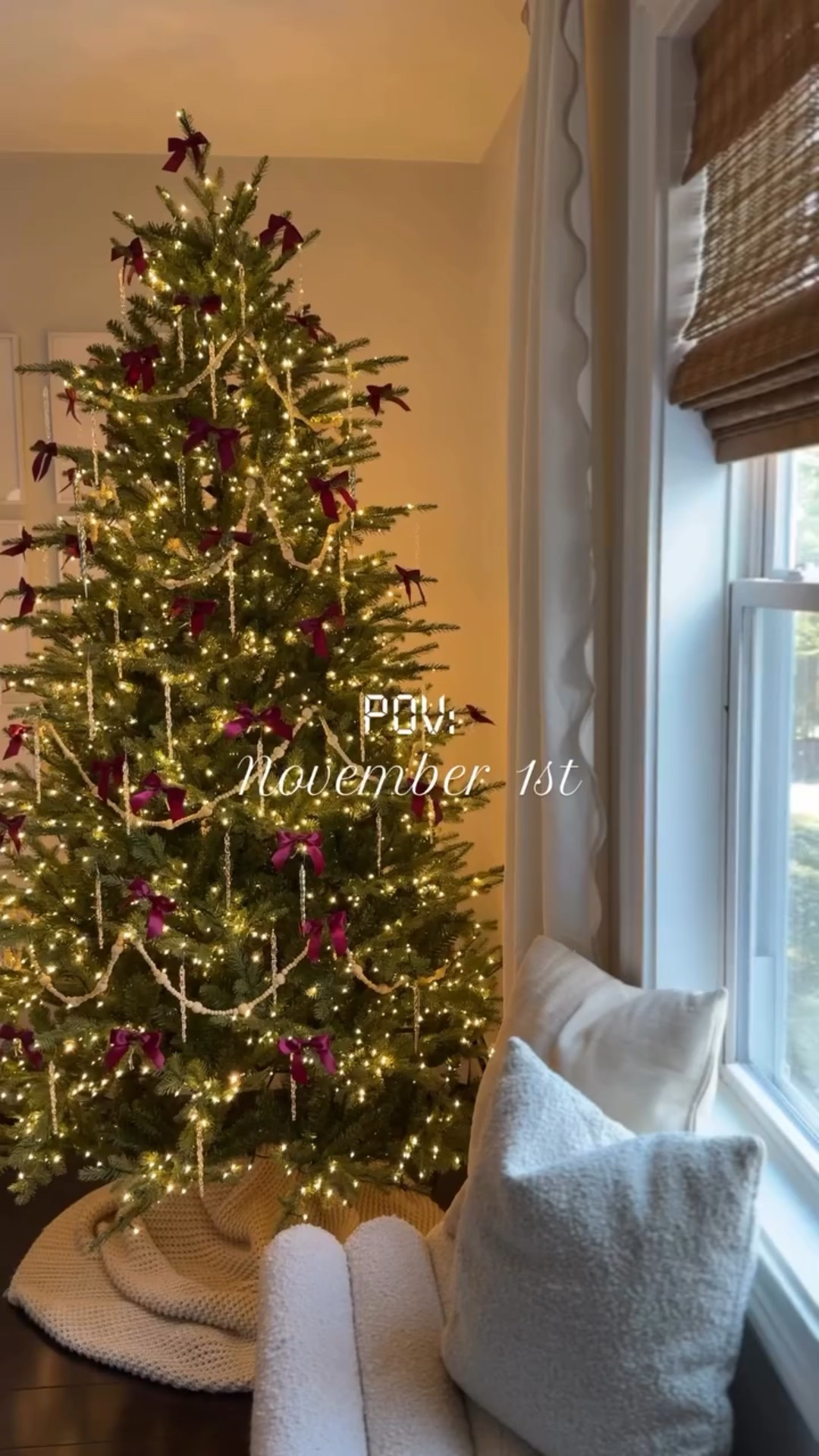 When November 1st falls on a Saturday 🤭🎄

Comment SHOP for all of the links to be sent directly to your inbox 📮💌

Last year’s decor was pure magic ✨ I can’t wait to recreate it this year and be home in time for Christmas in our newborn bubble 🫧

#christmas #classicchristmas #ralphlaurenchristmas #traditionalchristmas #christmasdecor #holiday