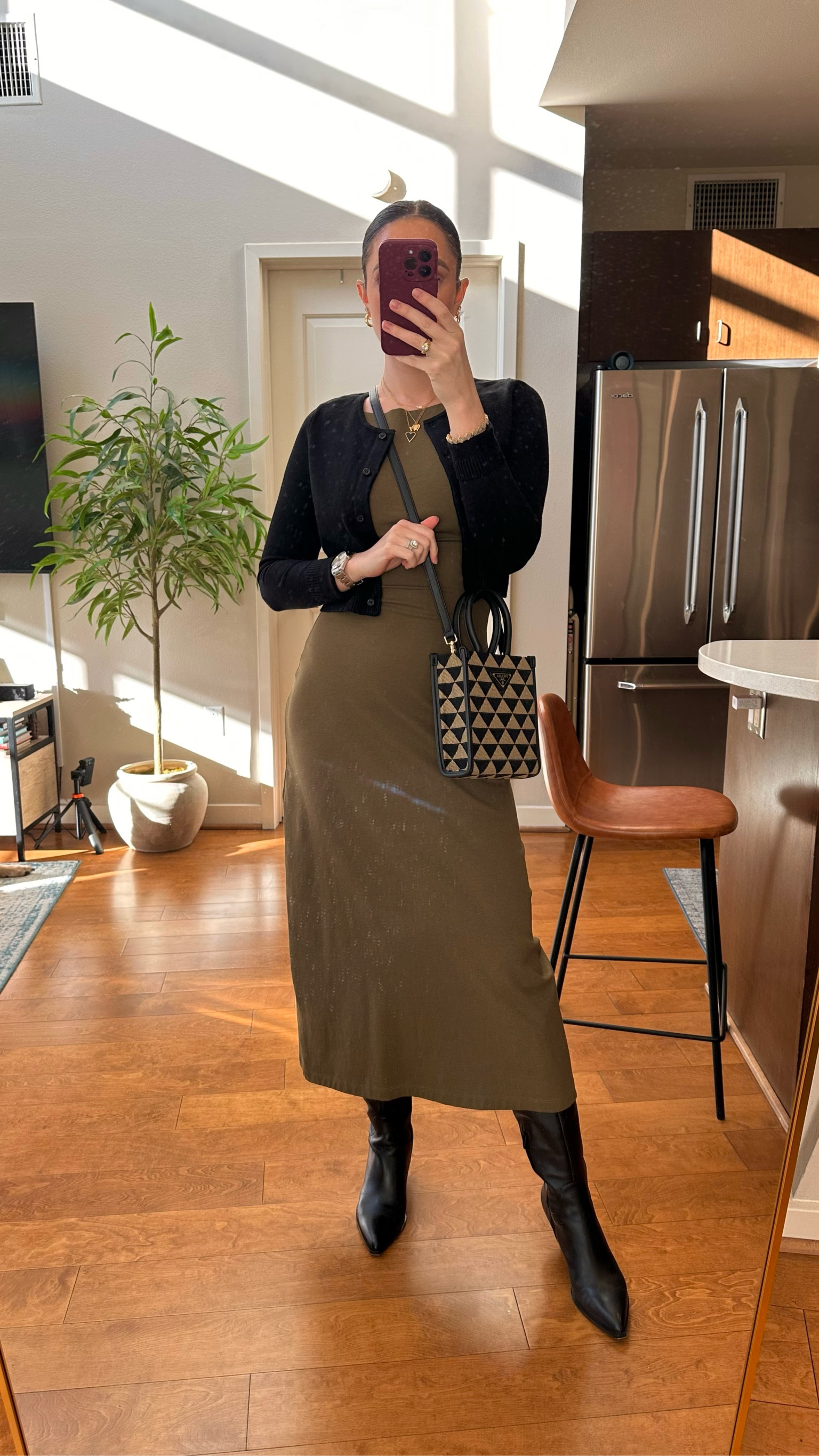 Cropped cardigan S
Muscle tank maxi dress S
Prada crossbody 
Black knee high boots 7.5
Heart necklace 

#LTKShoeCrush #LTKWorkwear #LTKFindsUnder50