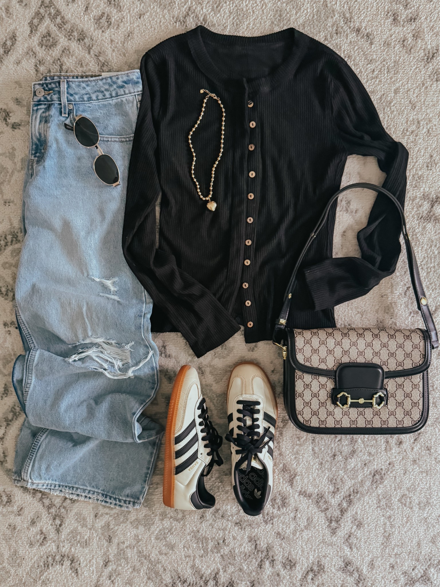 #amazonoutfit #amazonfashion #easyoutfit #casualstyle 

Casual outfit inspo, shop your closet, mom outfit, comfy style, neutral aesthetic, Levi’s wide leg jeans, adidas sambas, casual style, neutral style trendy outfit 