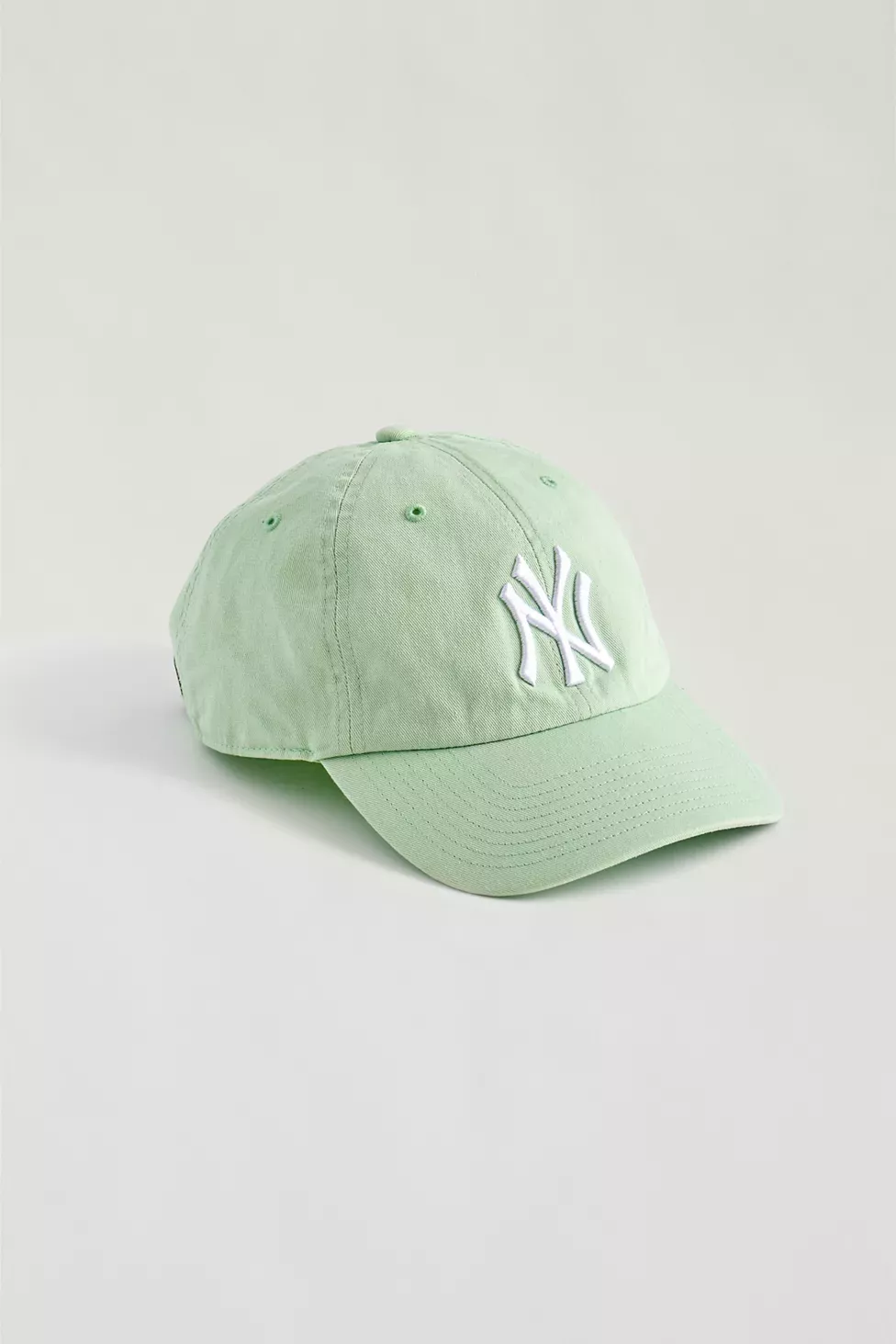 Girls Youth New York Yankees '47 Pink Groovy Clean Up Adjustable Hat