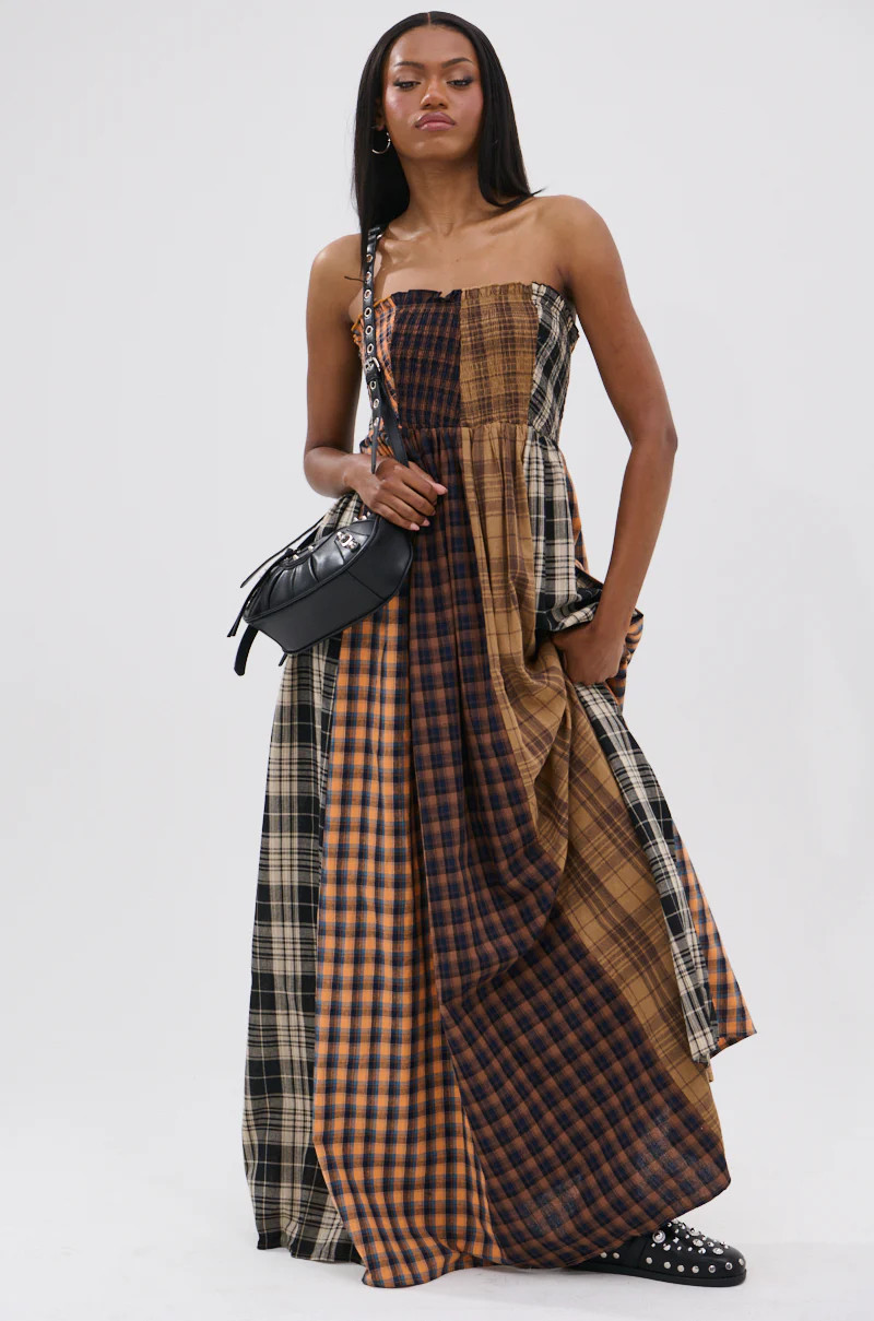 FALL IN LOVE PLAID MAXI DRESS | AKIRA