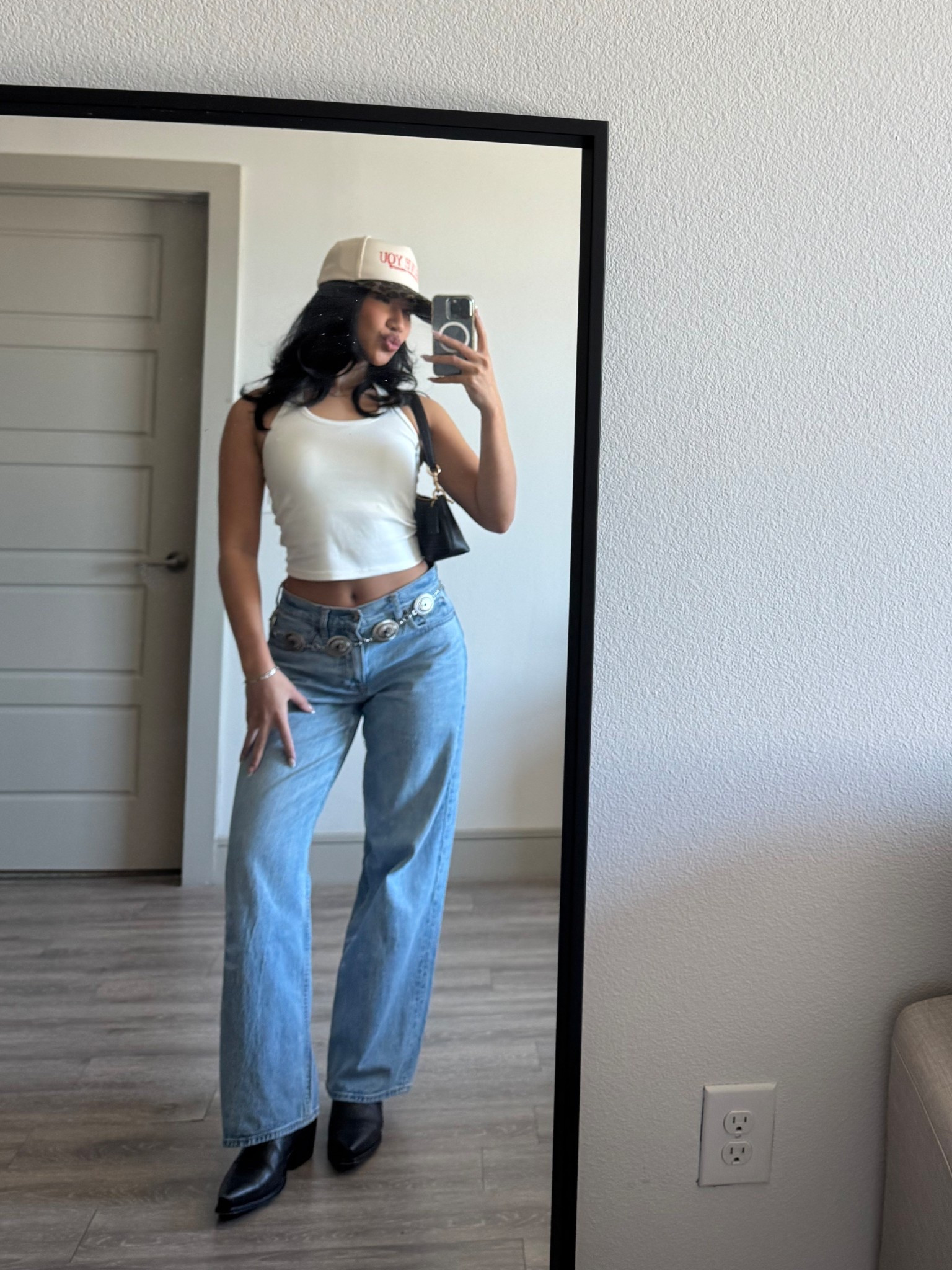 Rodeo Outfit !!

//

rodeo  rodeo outfit  country concert 

#LTKSeasonal #LTKootd