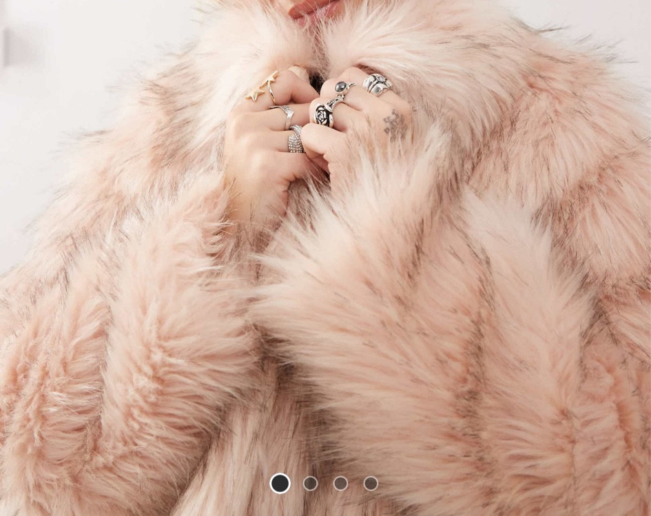 Fur jacket 

#LTKuk #LTKCyberWeek #LTKeurope