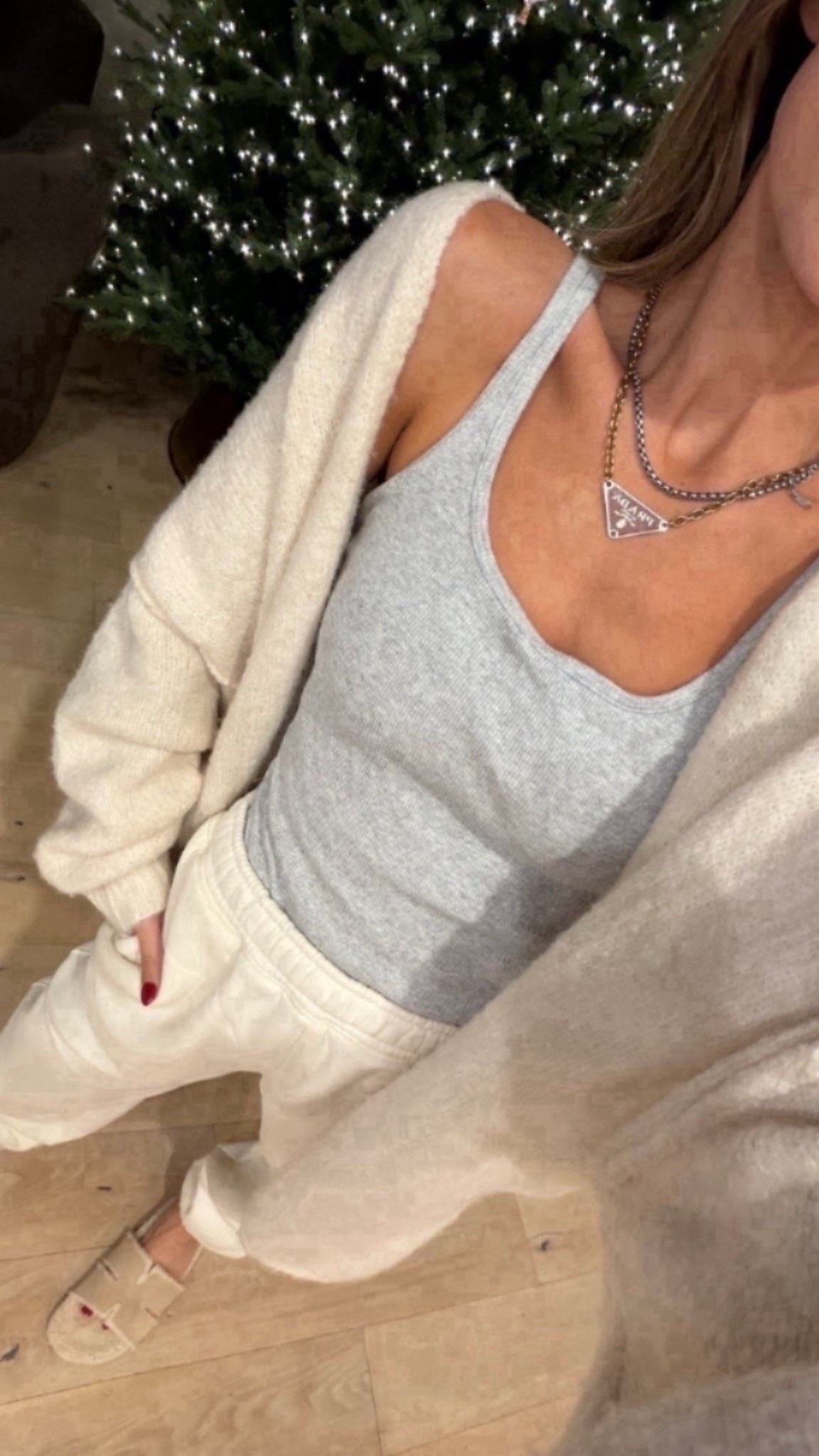 Amazon comfies 🖤 xs sweatpants size small bra tank and small cozy cardigan! 


#LTKootd #LTKgrwm #LTKdayinmylife