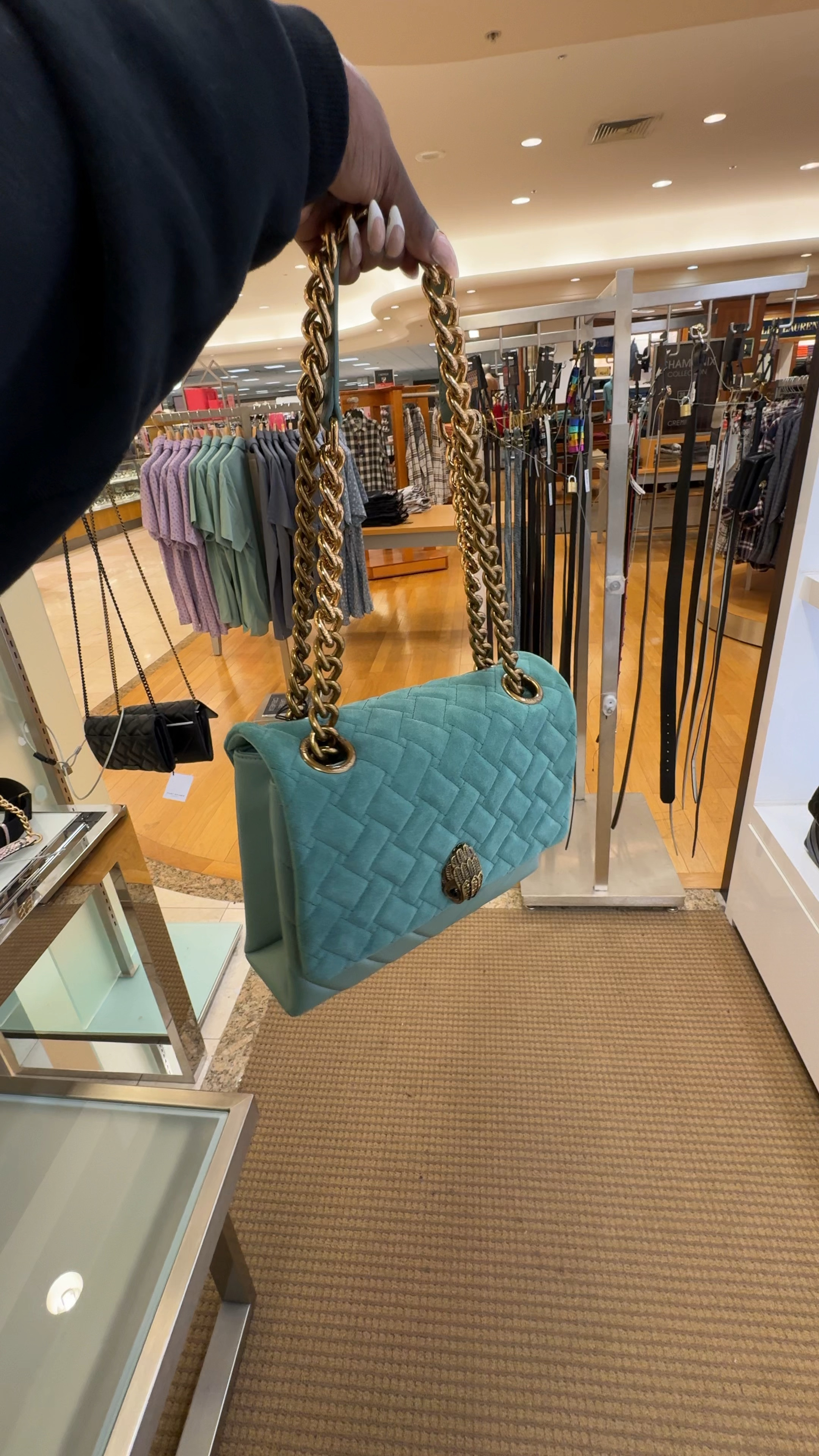 Kurt Geiger Bag✨

#LTKStyleTip #LTKGiftGuide #LTKItBag