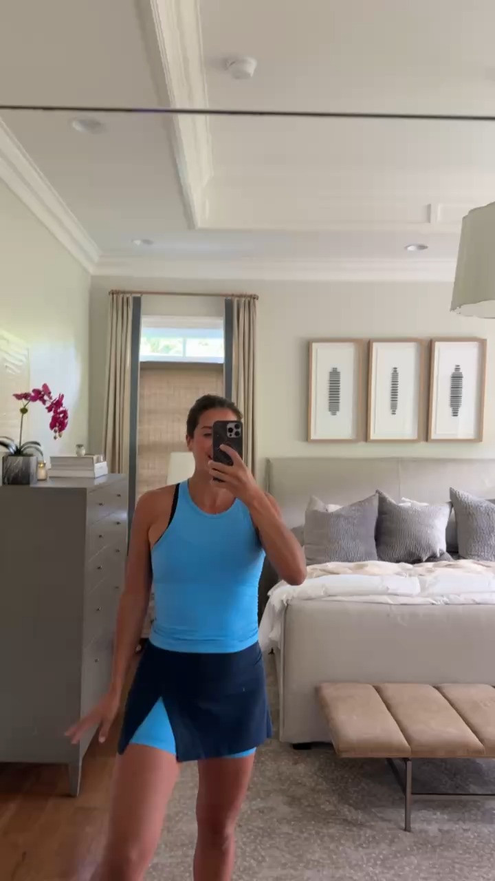 Love the colors of this set!

TTS: M 6/8

Lululemon, Lululemon set, sets, two toned sets, fitness, activewear, gracewhitefit, Grace white

#LTKgrwm #LTKootd #LTKfitnessgoals